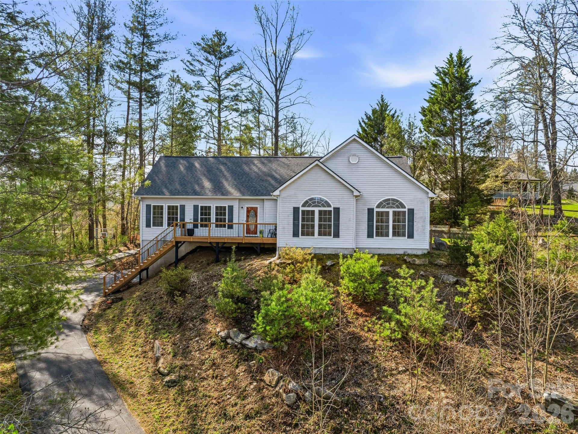 150 White Pine Drive - Photo 2