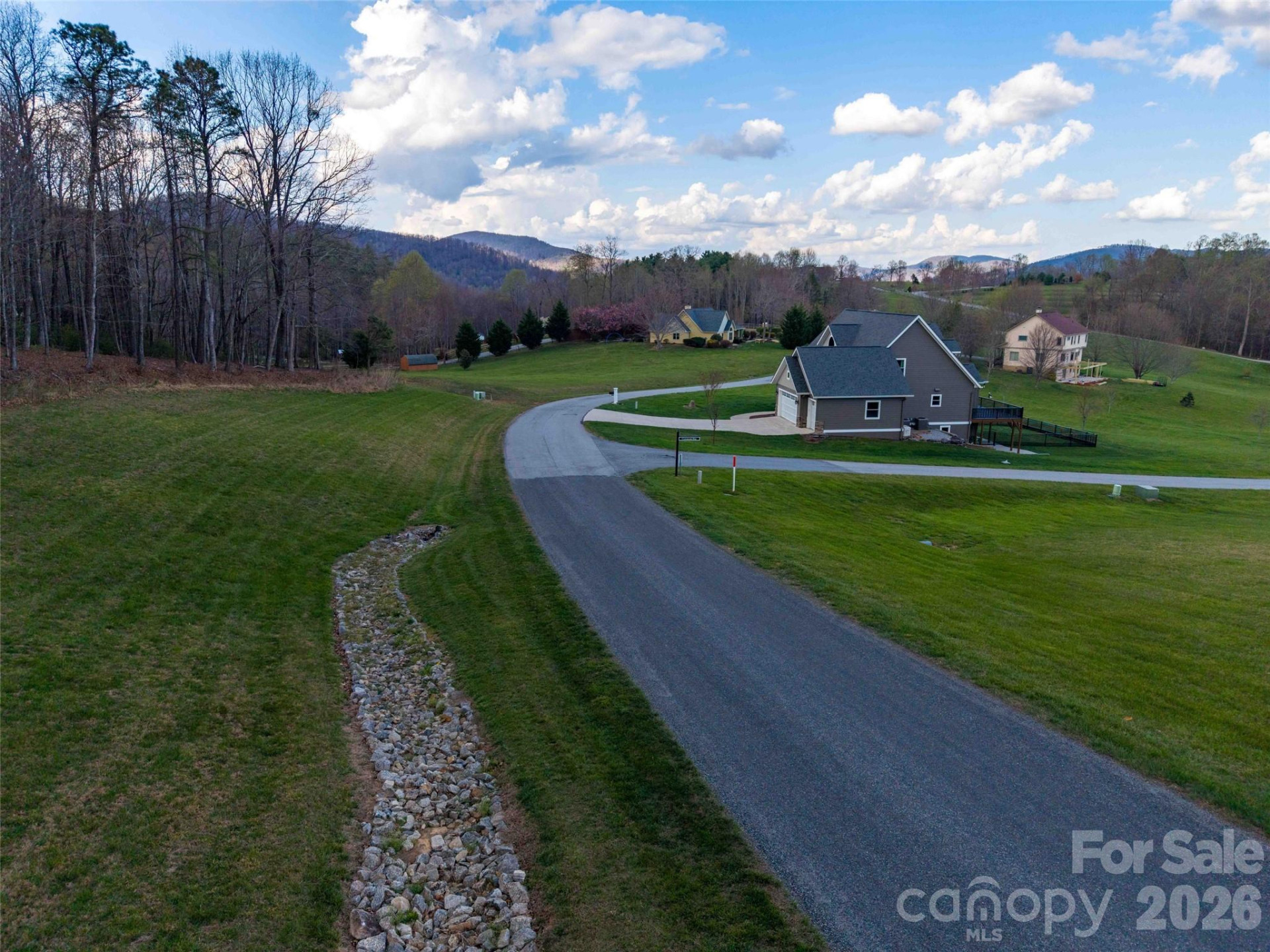 340 Grand Oaks Drive - Photo 11