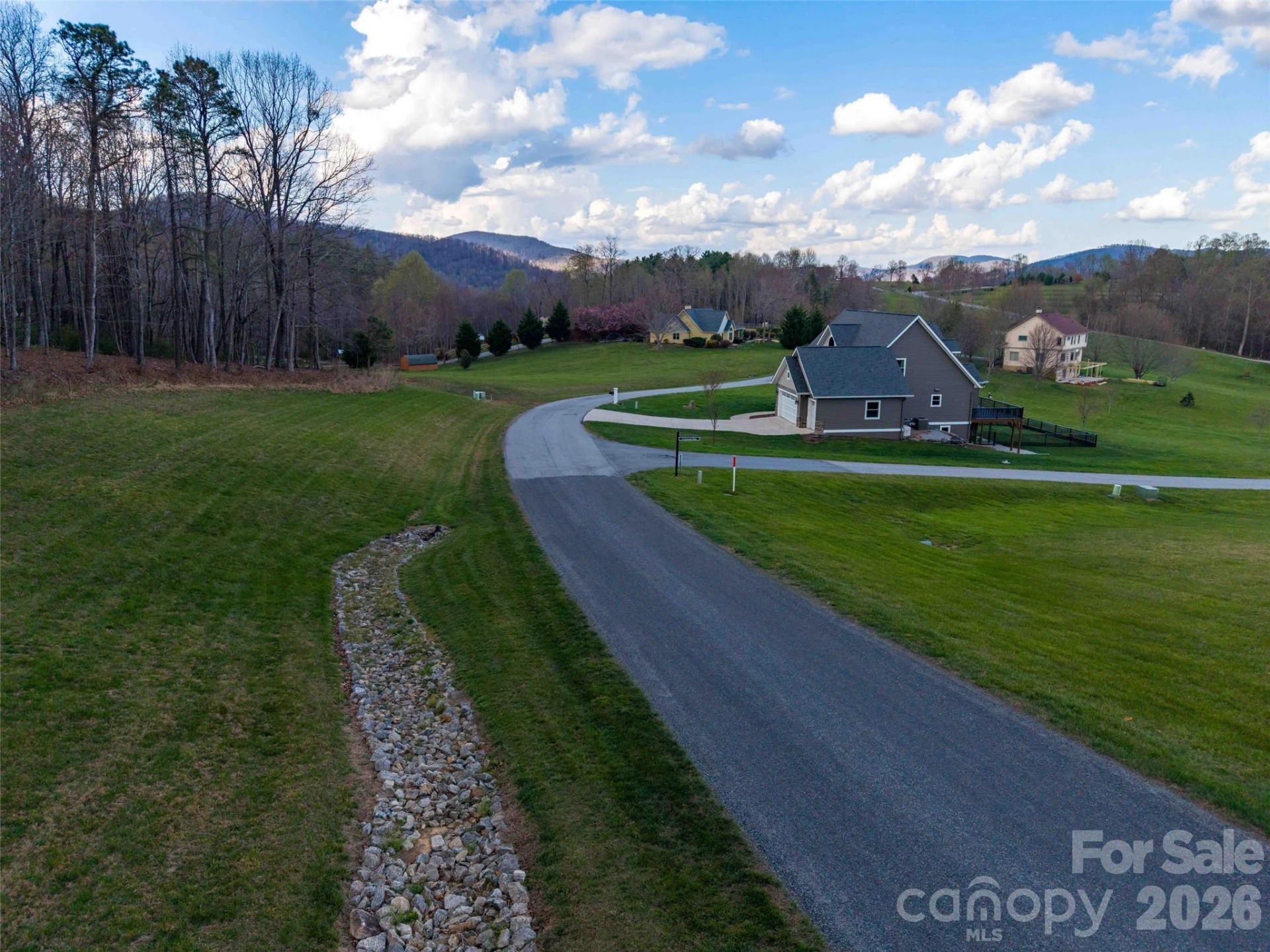 340 Grand Oaks Drive - Photo 11