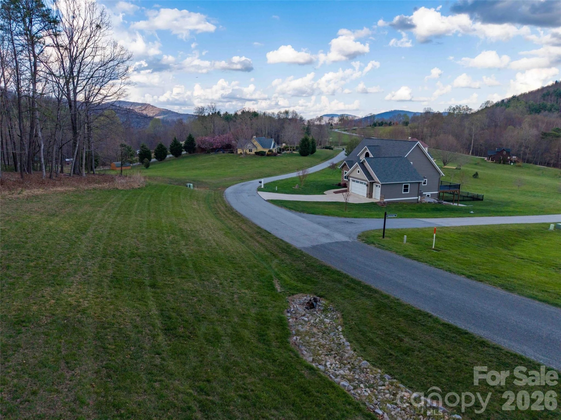 340 Grand Oaks Drive - Photo 10