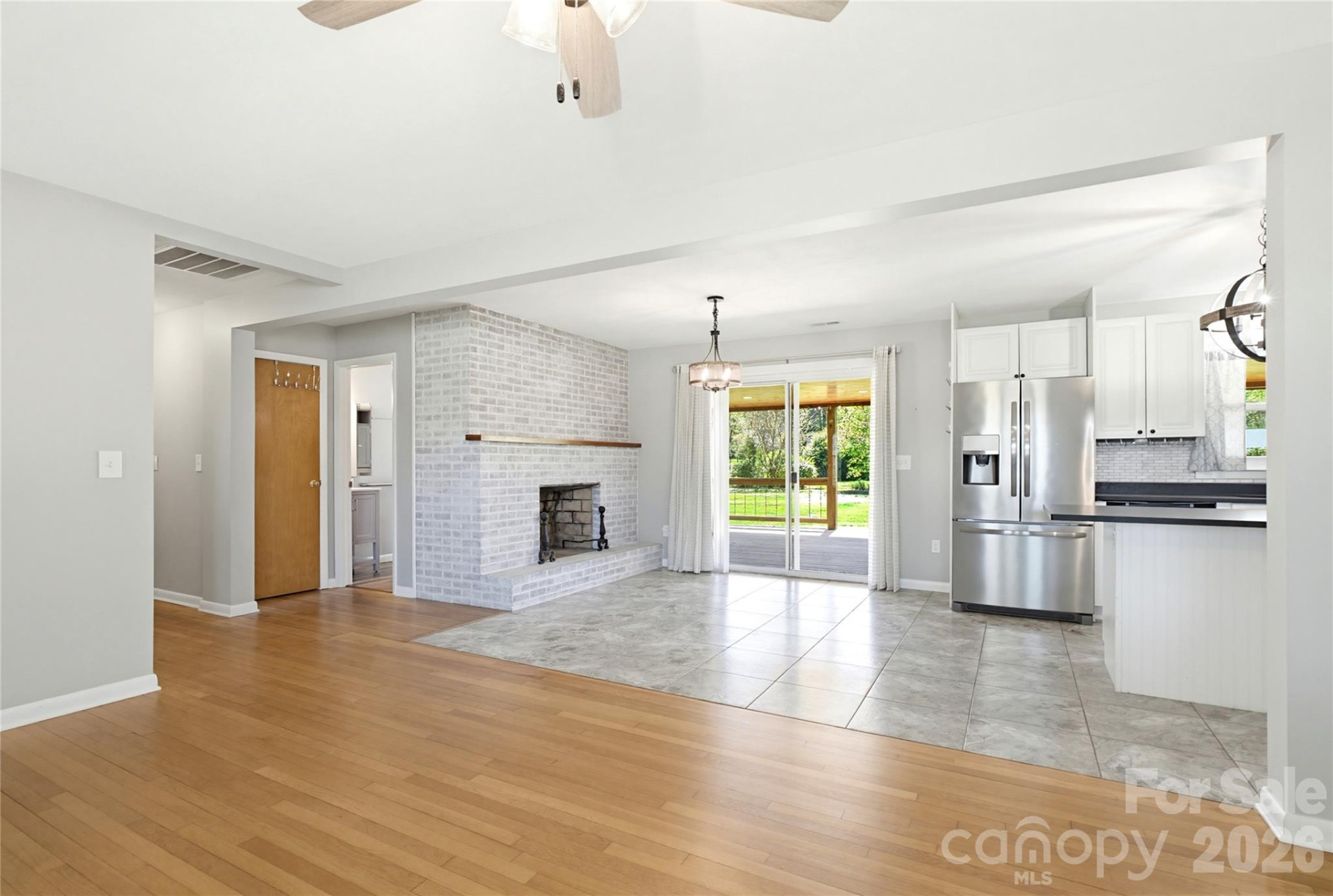 279 Garden Lane - Photo 2