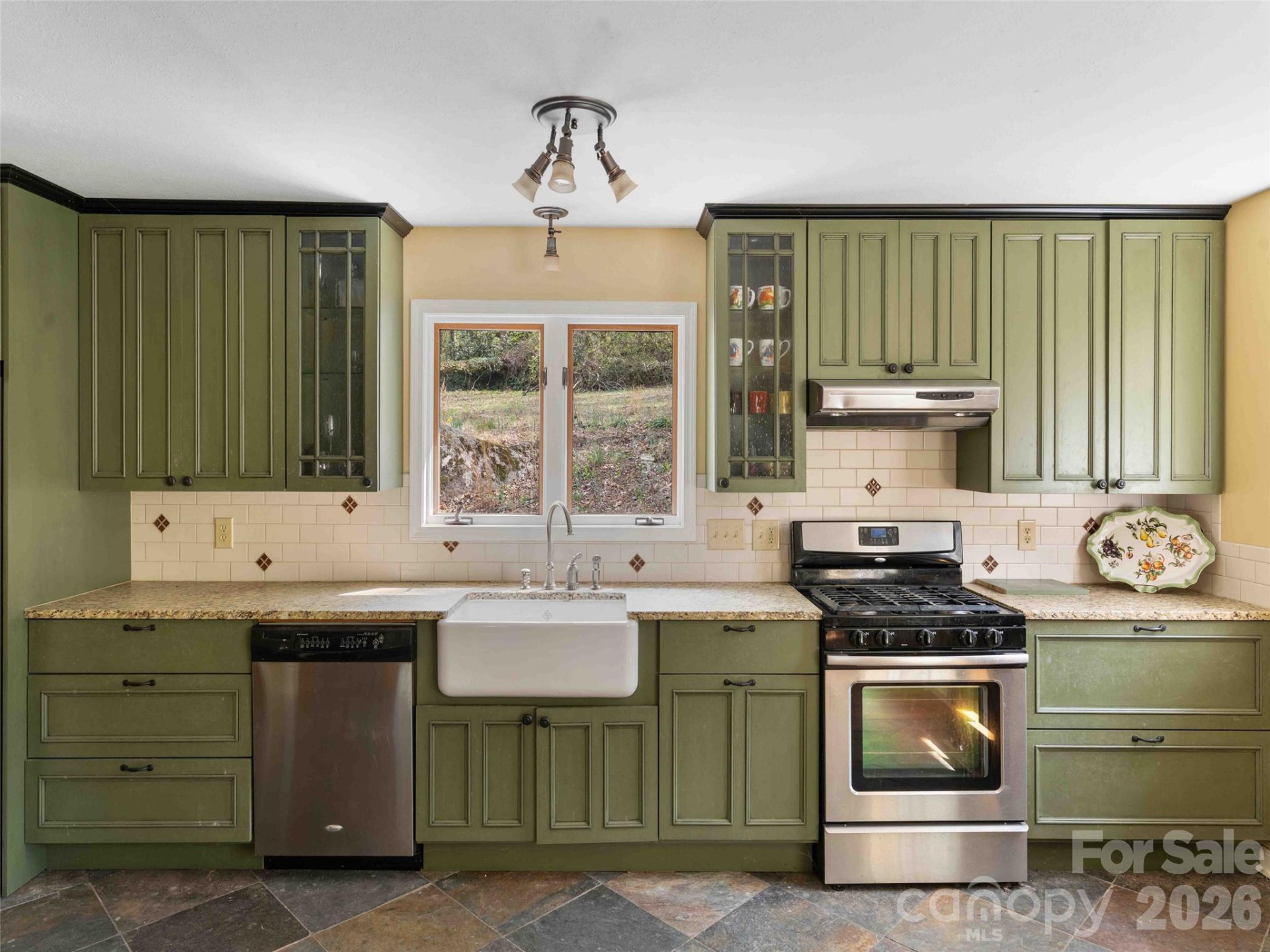 306 Southside Drive - Photo 13