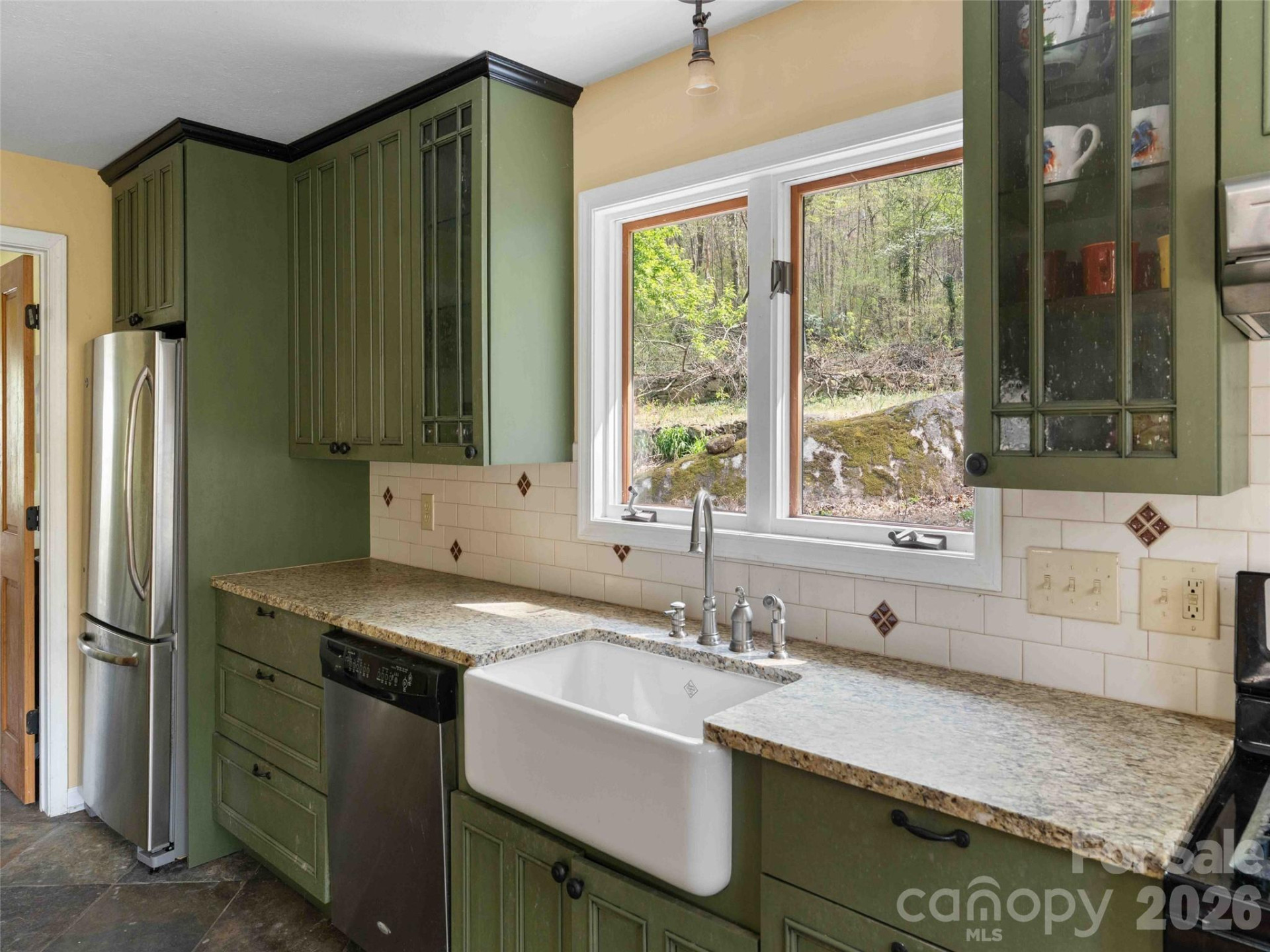 306 Southside Drive - Photo 15