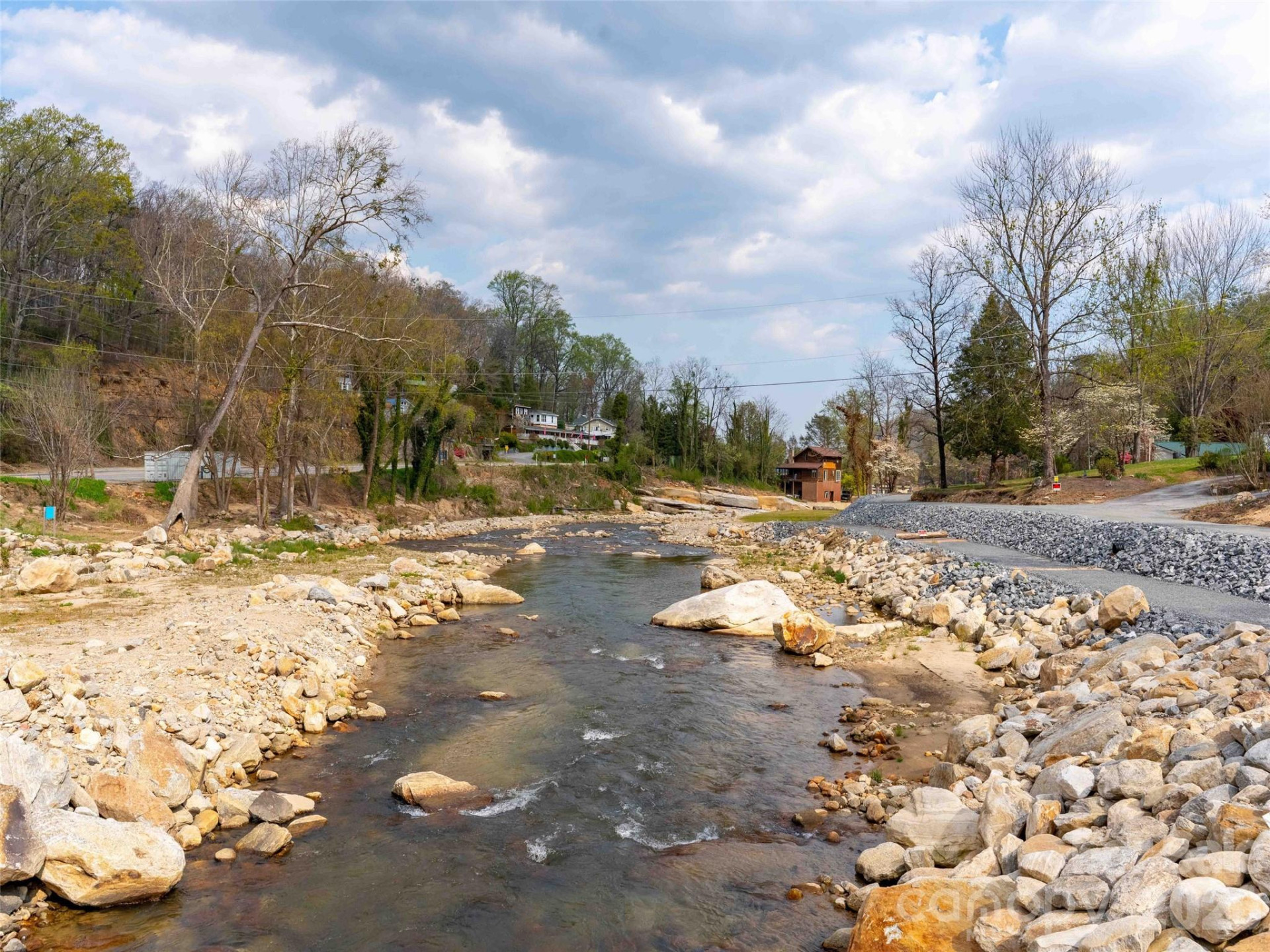 306 Southside Drive - Photo 33