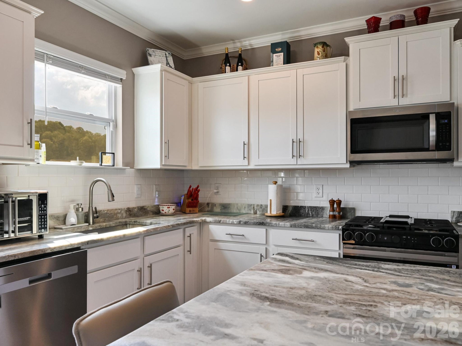 154 Woodvale Drive - Photo 11