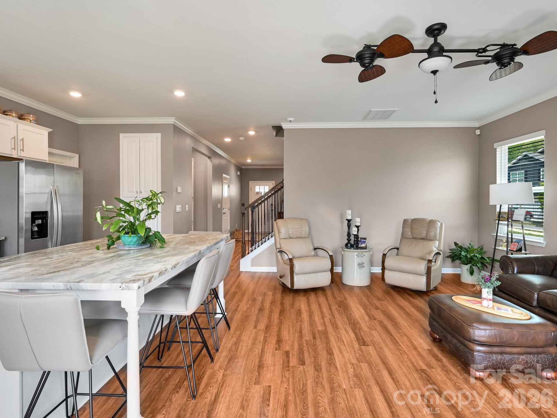 154 Woodvale Drive - Photo 9