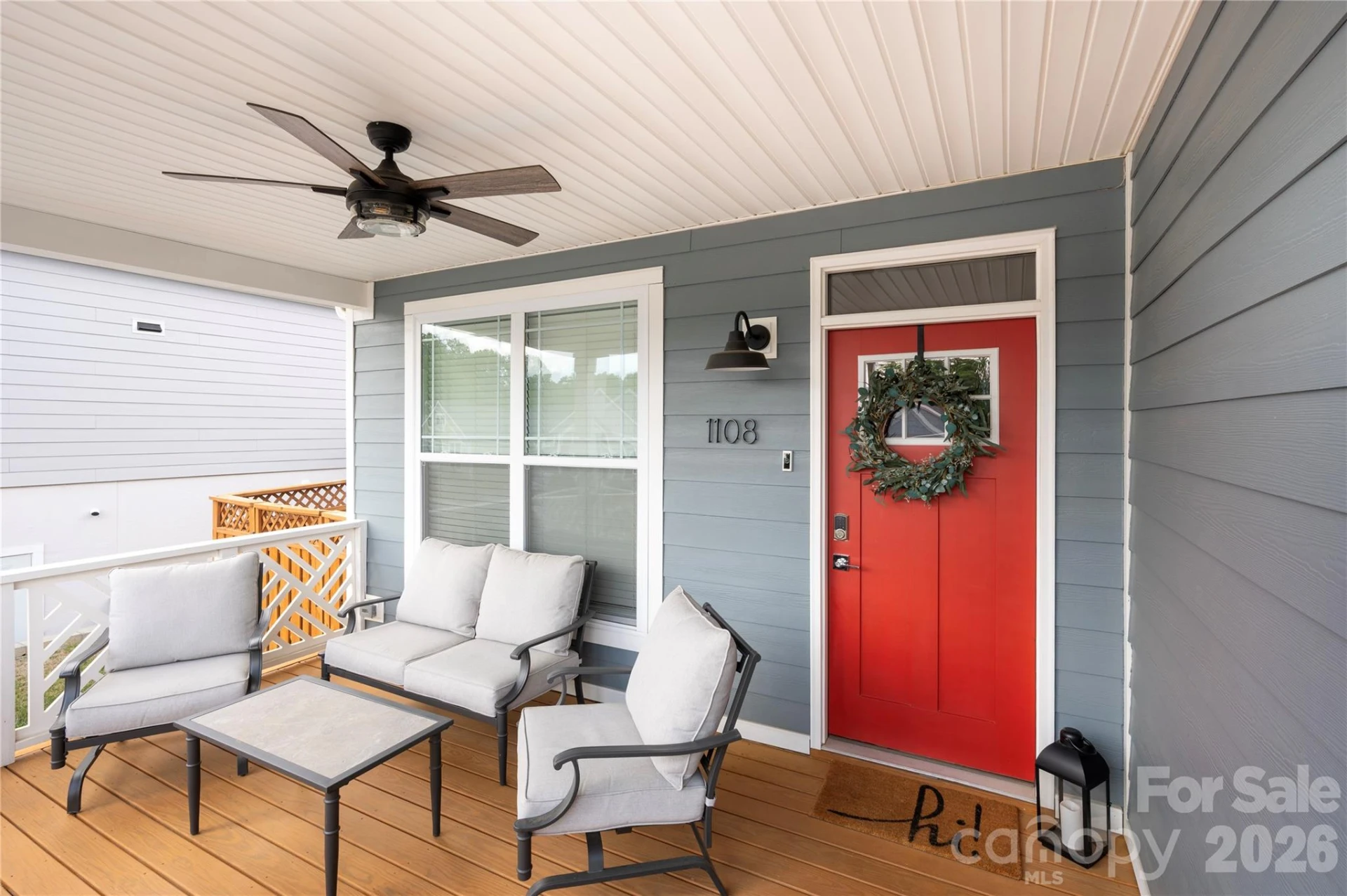 1108 Blueview Drive - Photo 2