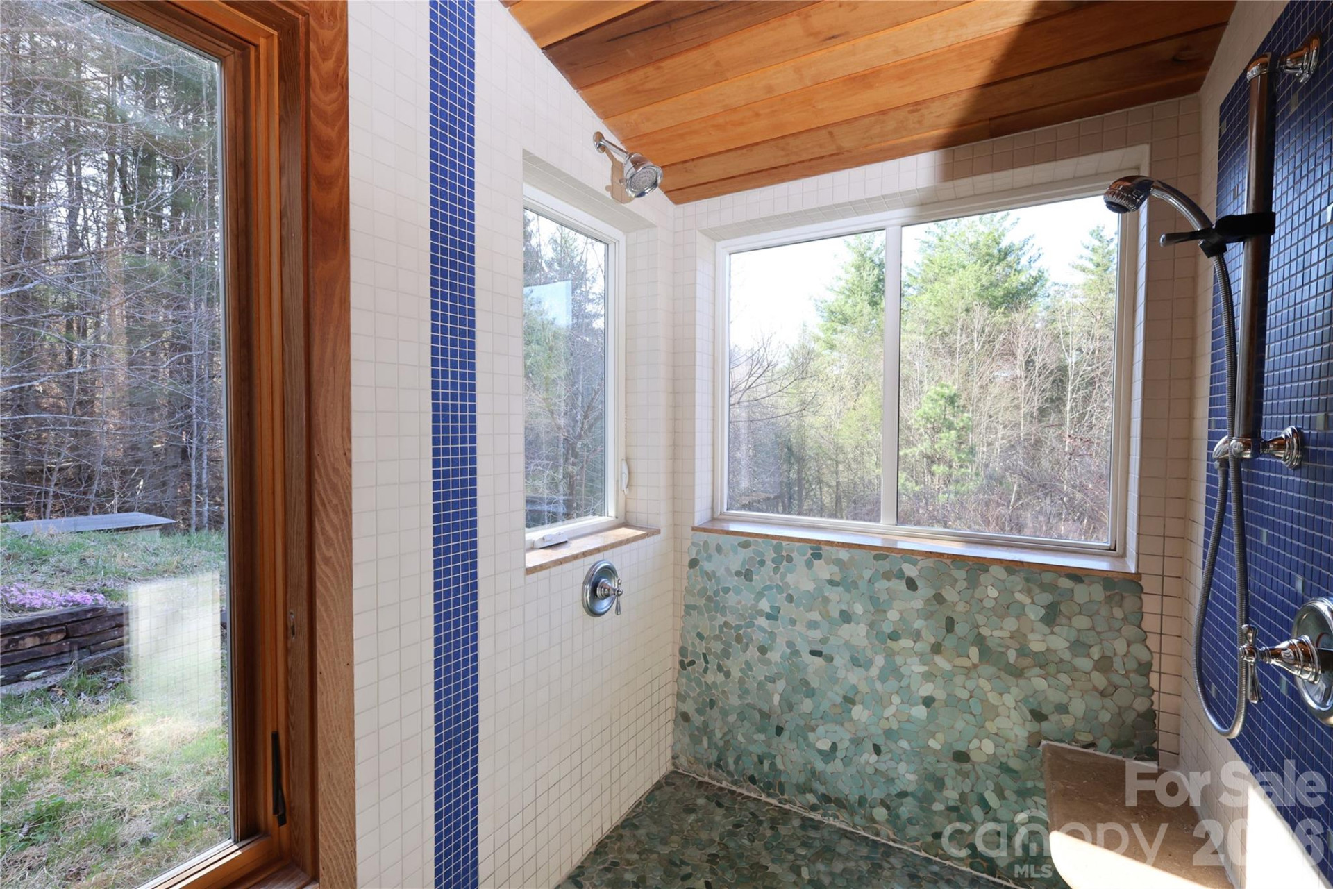 1422 Middle Fork Road - Photo 17