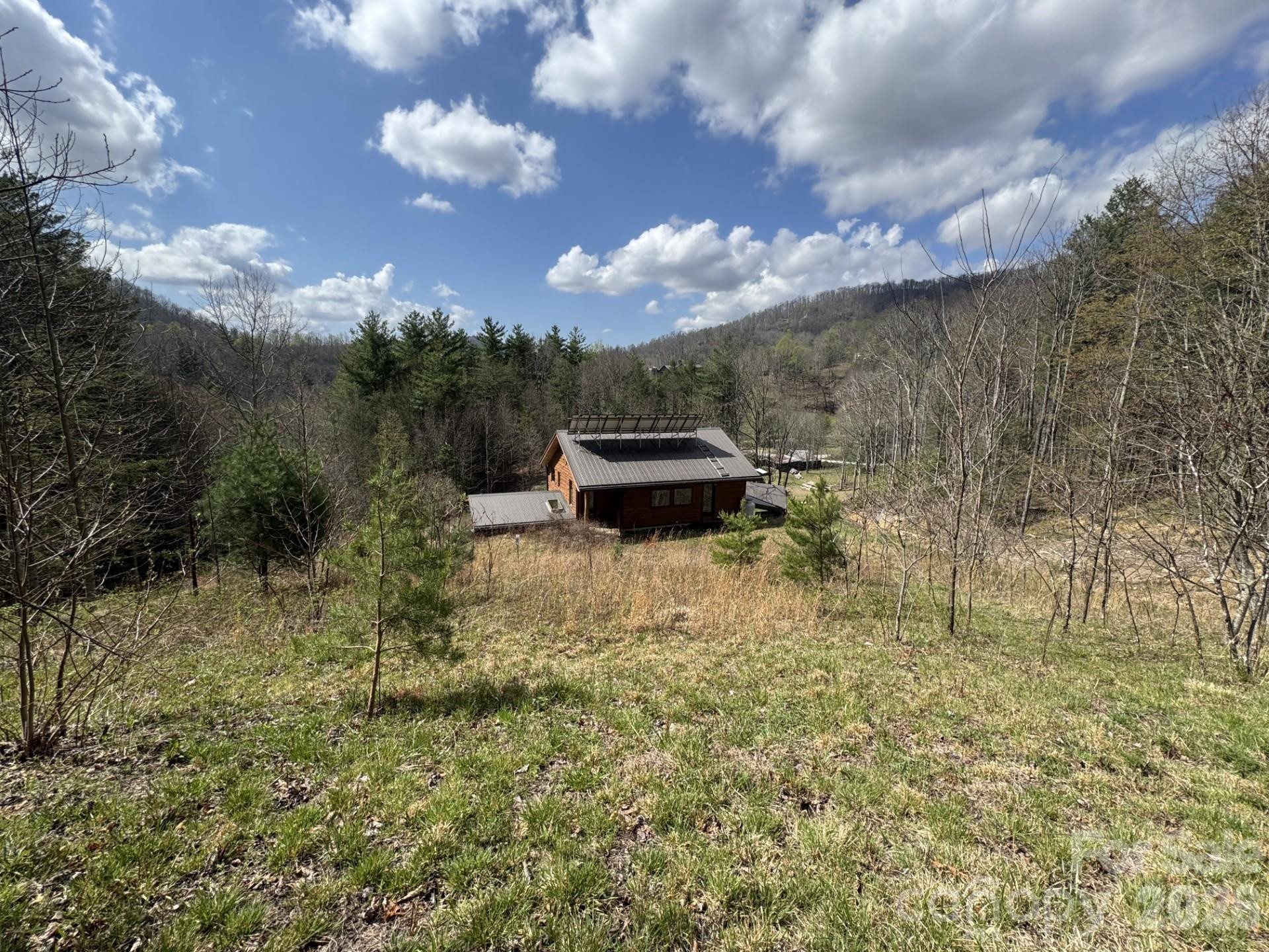 1422 Middle Fork Road - Photo 5