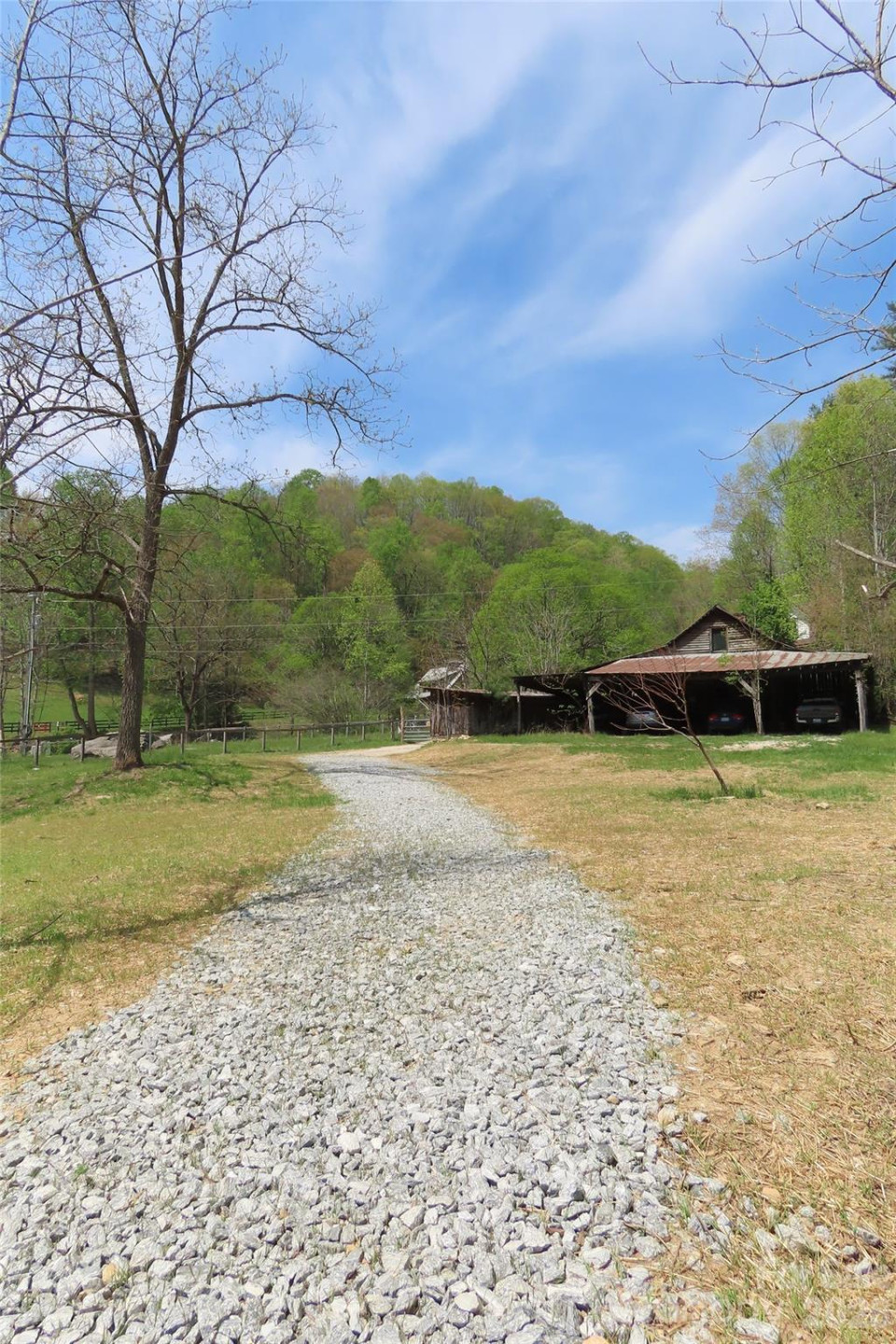 1422 Middle Fork Road - Photo 45
