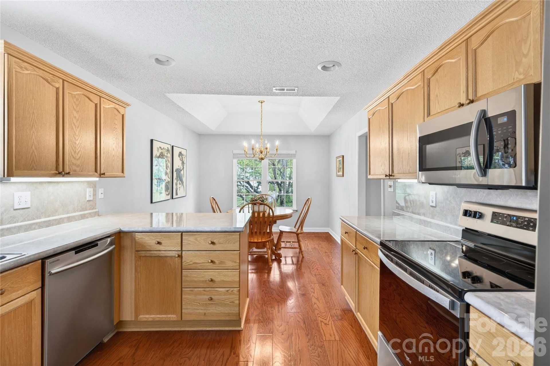 160 Oak Village Parkway - Photo 16