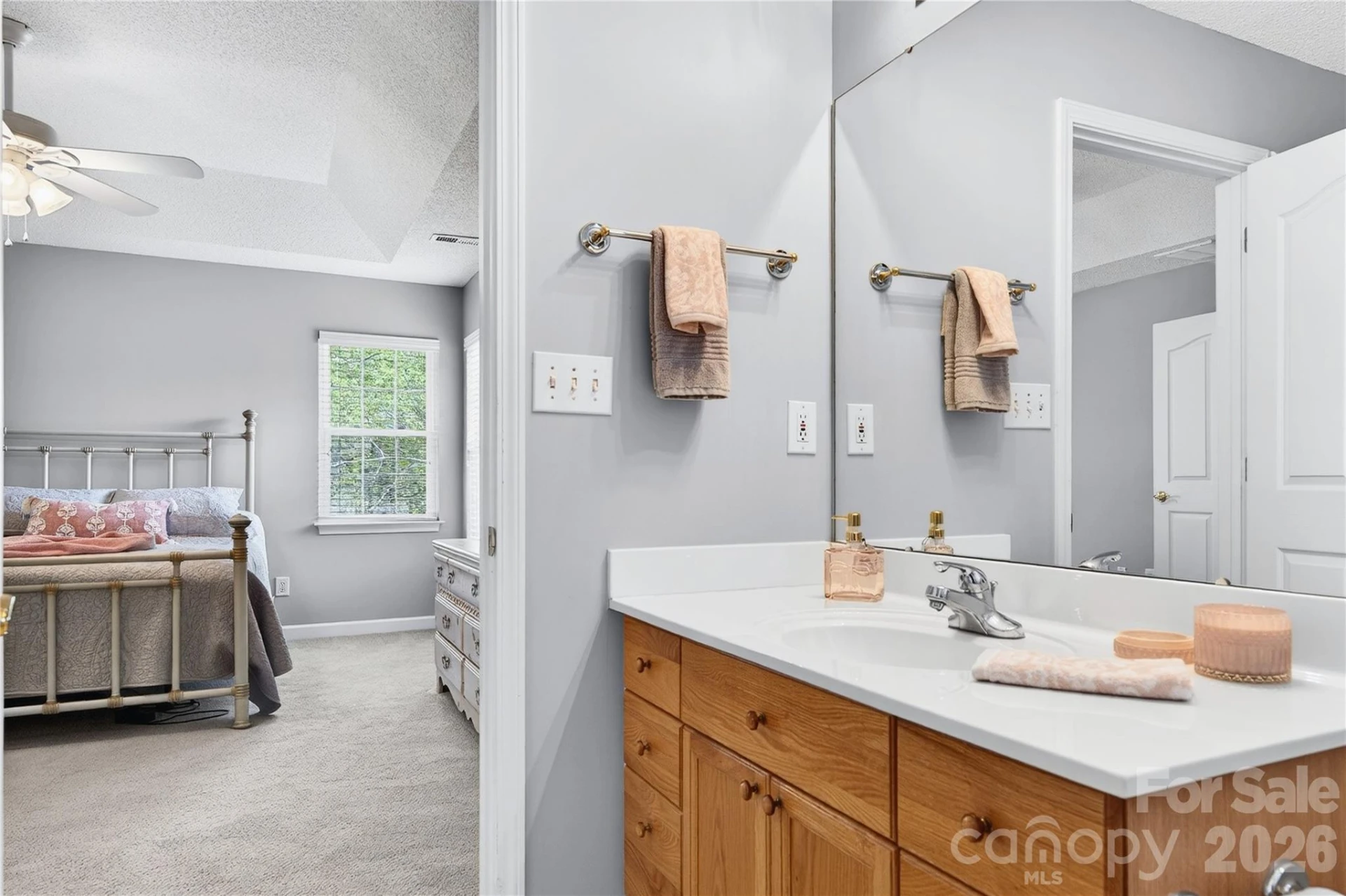 160 Oak Village Parkway - Photo 25