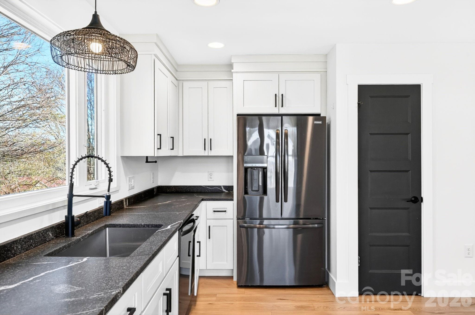 477 Oakdale Road - Photo 8