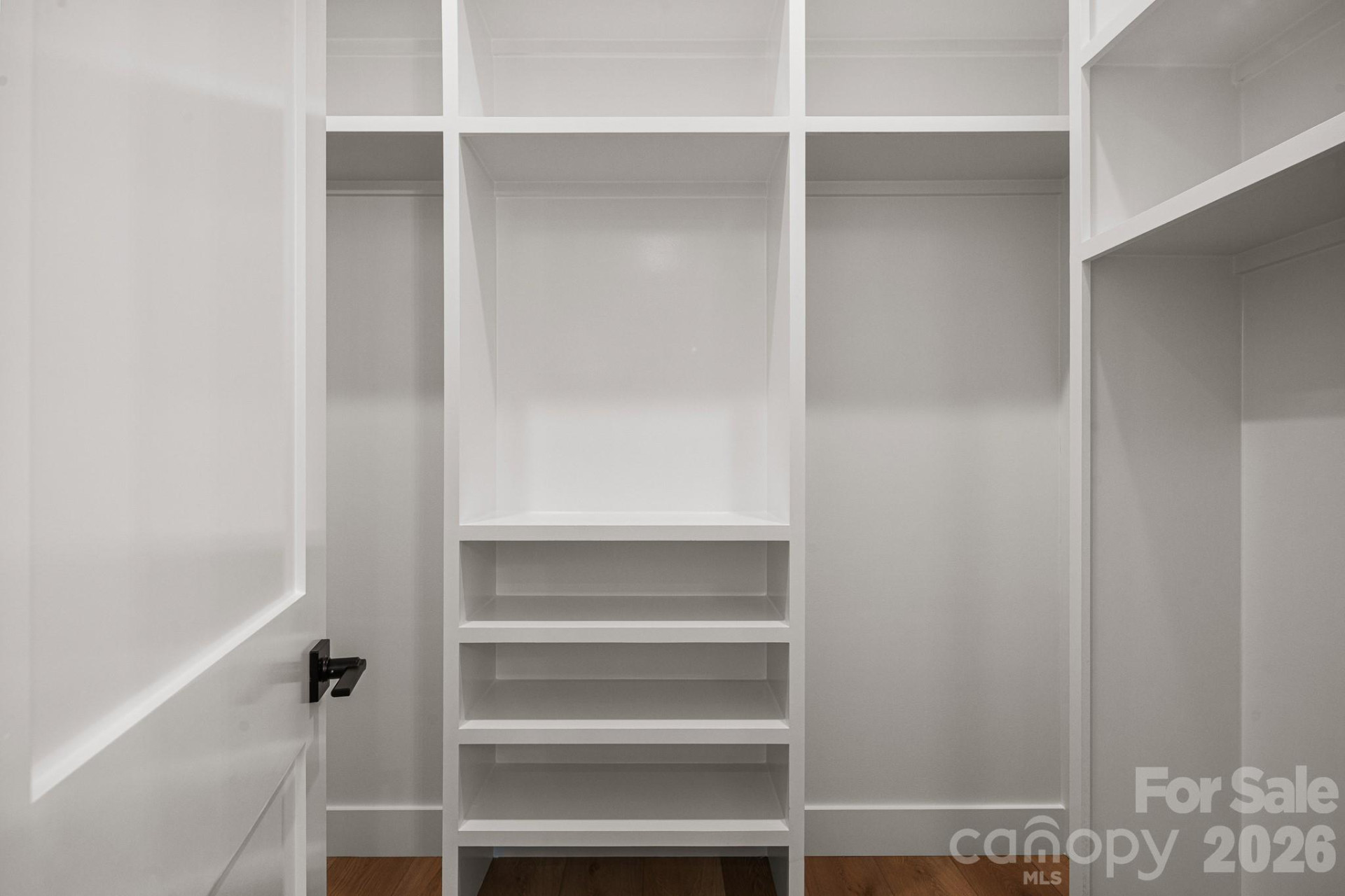 8 Overlook Place #4 - Photo 13