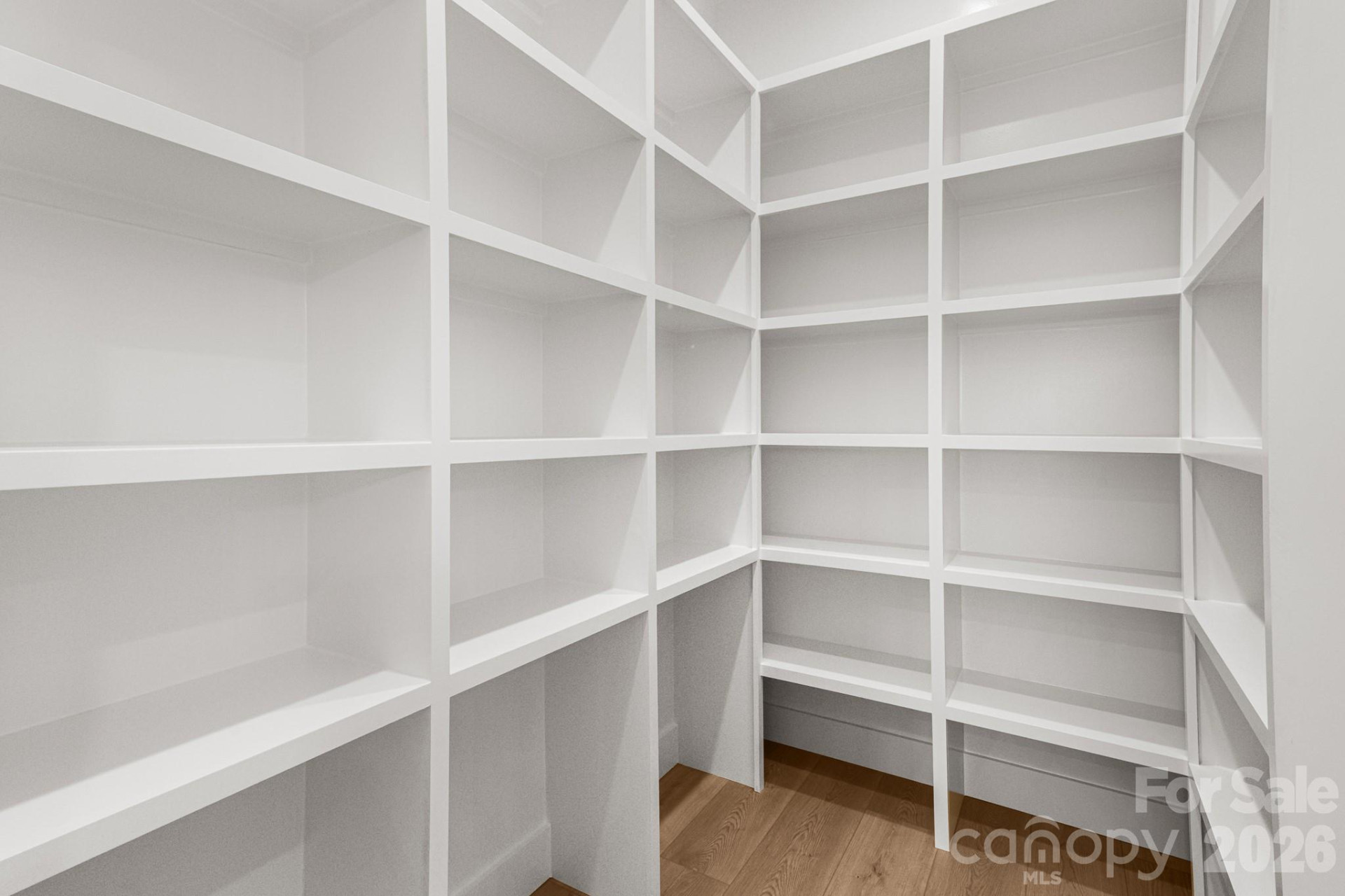 8 Overlook Place #4 - Photo 22