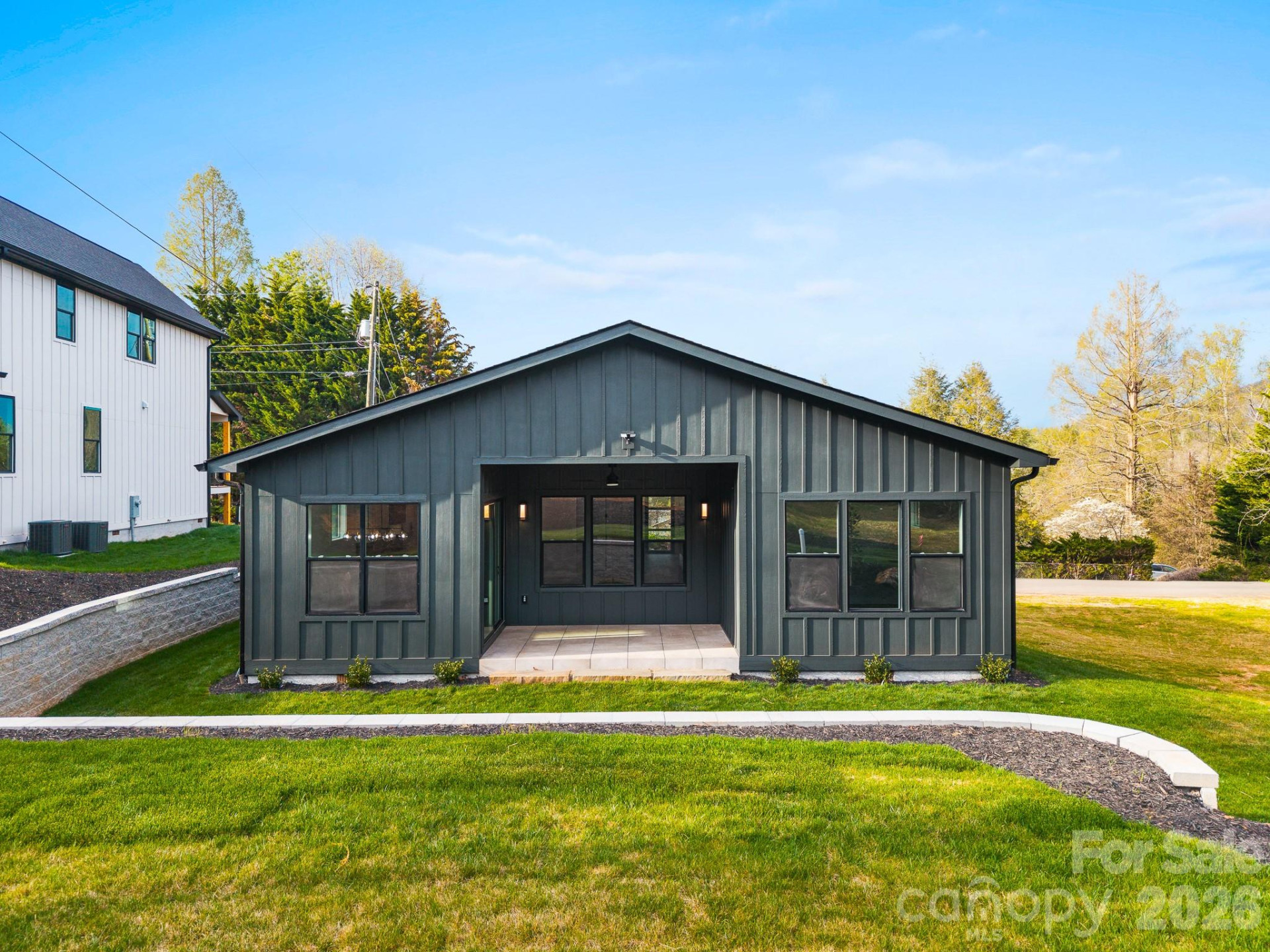 8 Overlook Place #4 - Photo 35