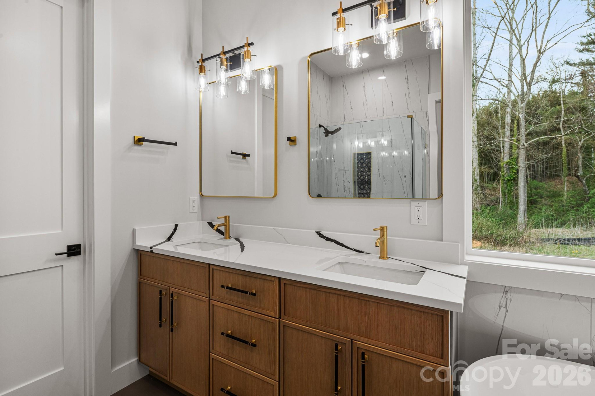 8 Overlook Place #4 - Photo 9