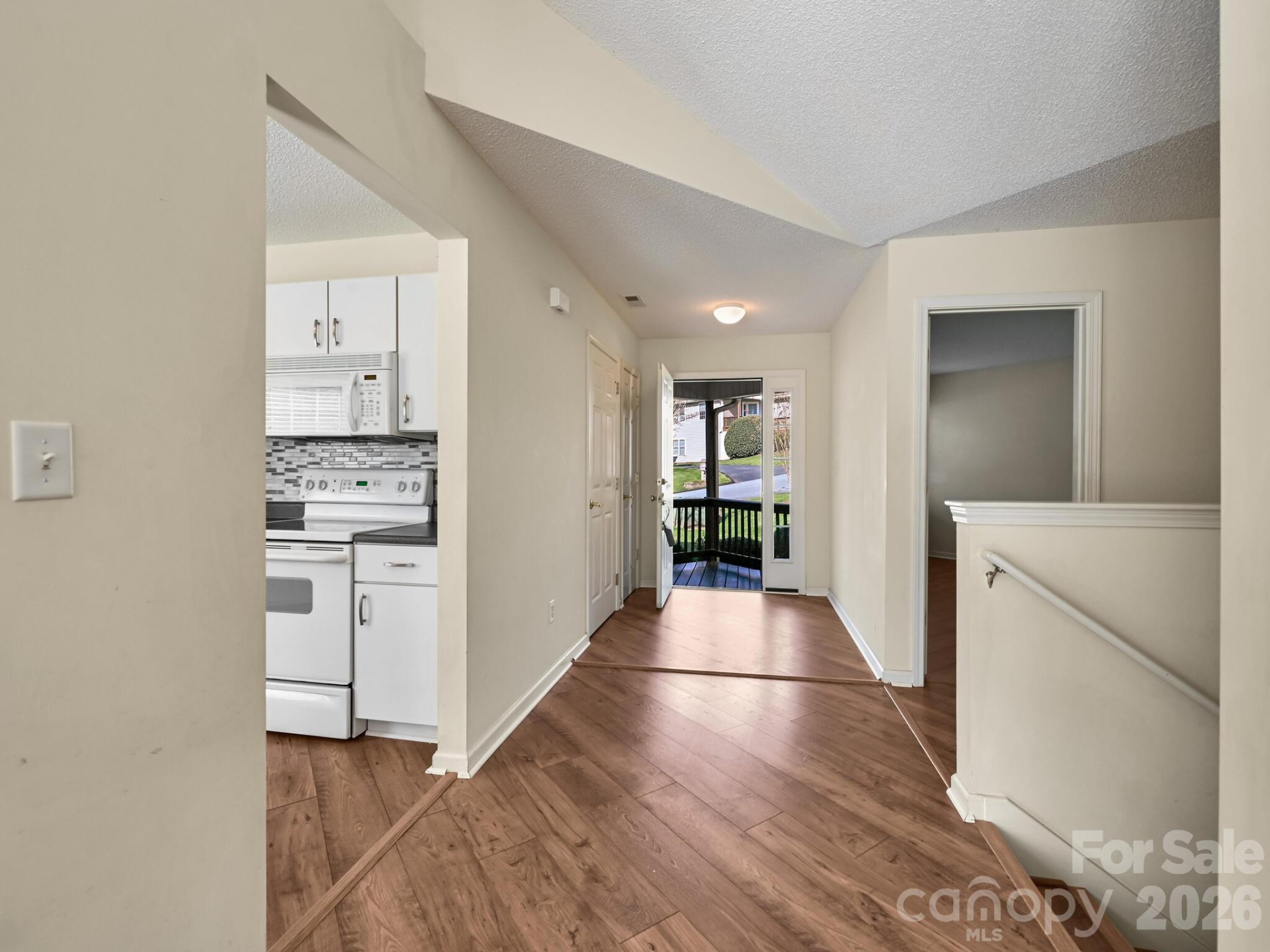 72 Creeks End Circle - Photo 14