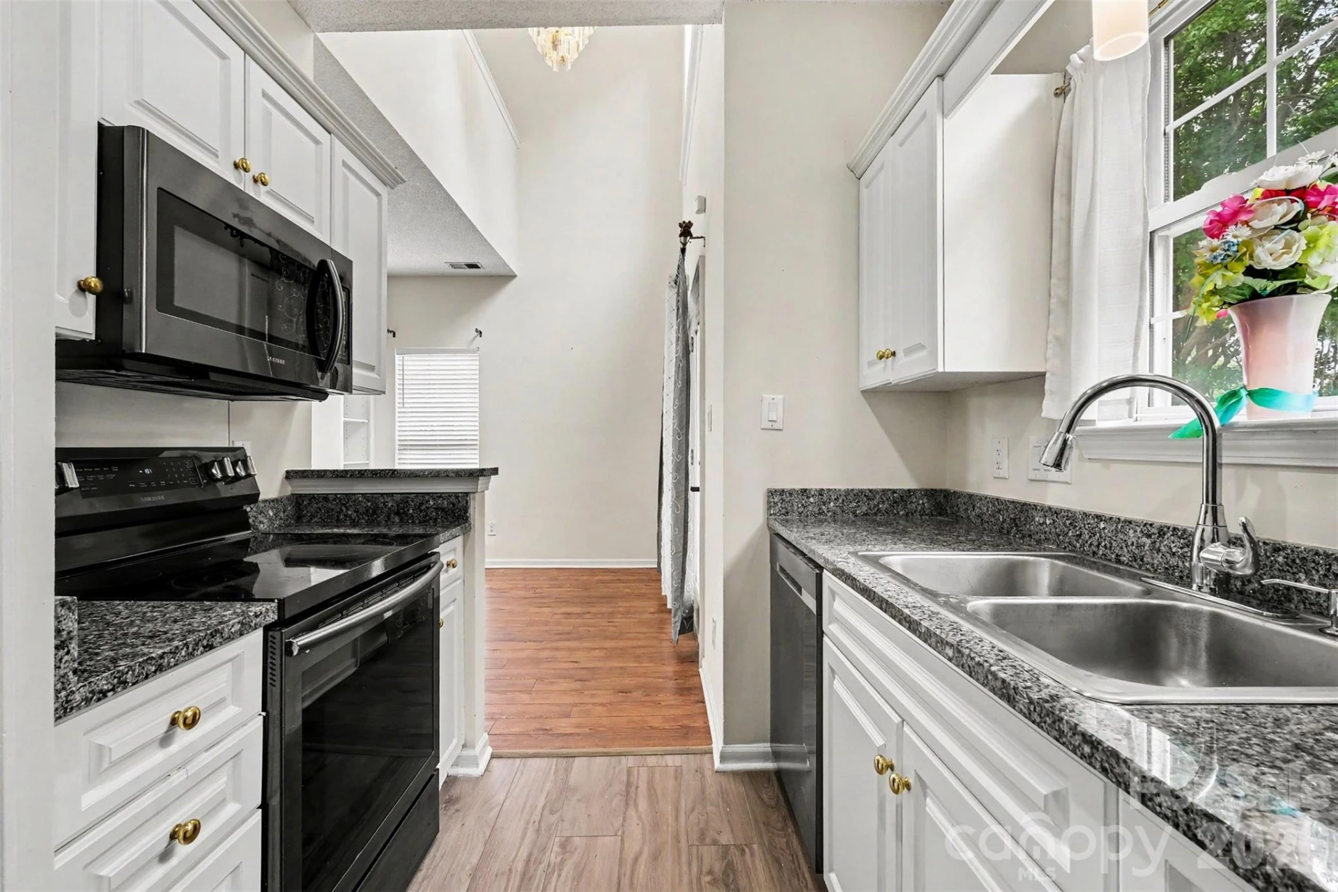 12548 Panthersville Drive - Photo 6