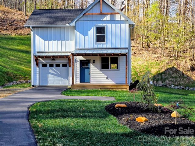 24 Salt Box Haven, Burnsville, NC, 28714