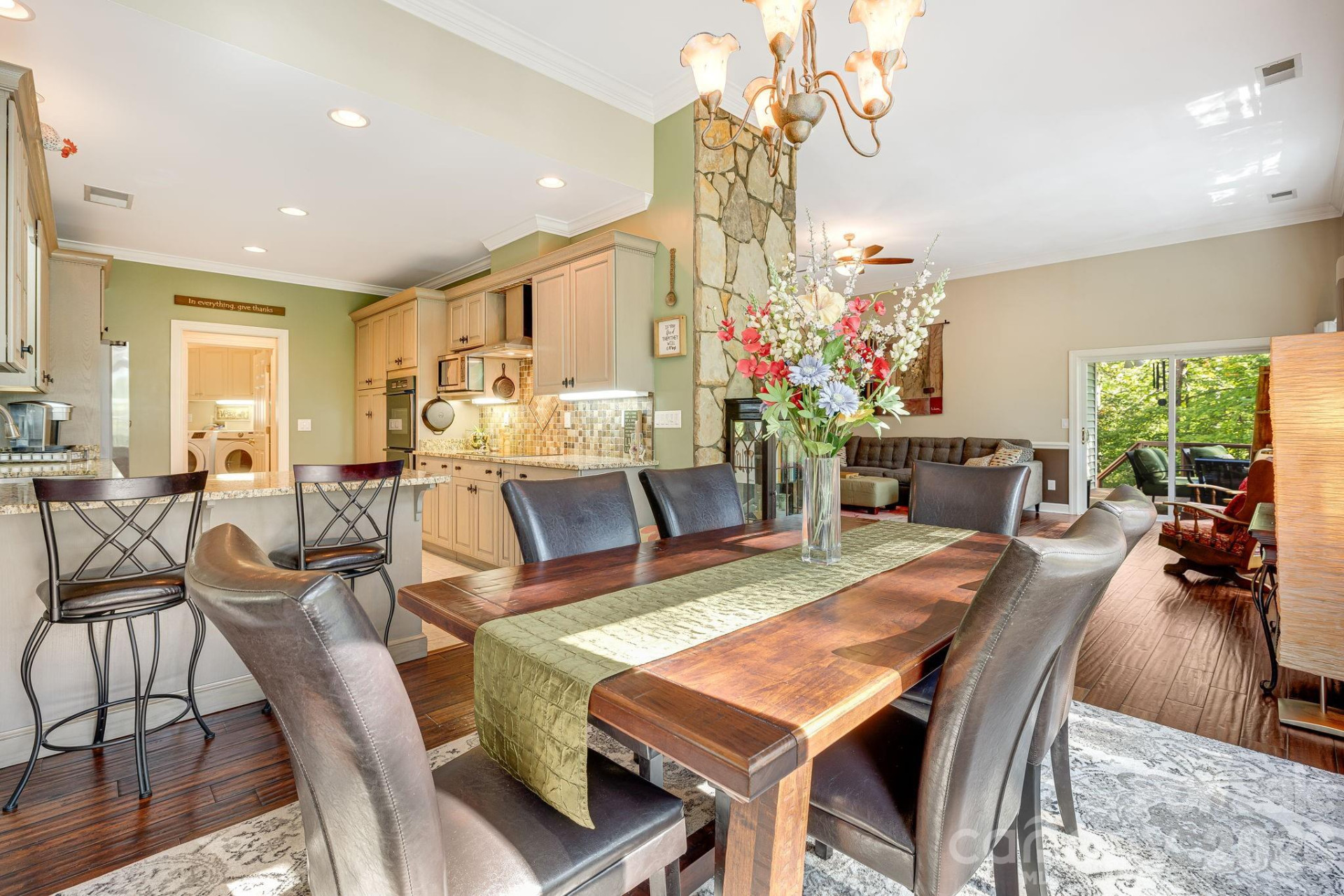 91 Island View Court - Photo 13