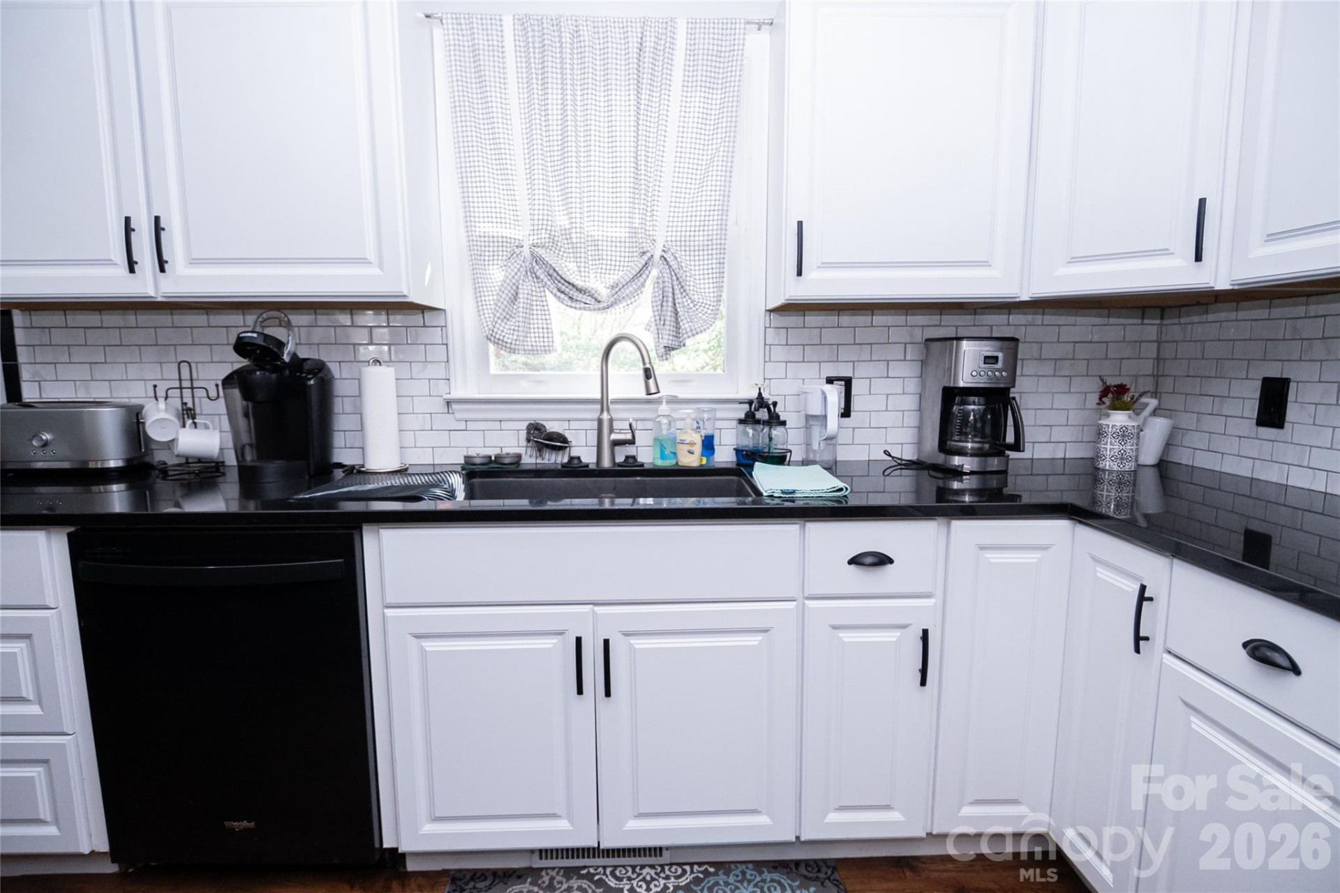 100 Horse Shoe Lane - Photo 12