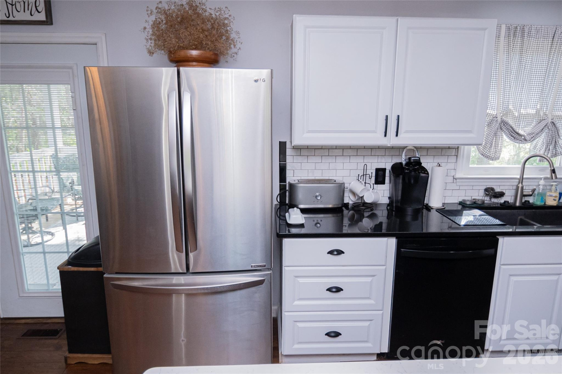 100 Horse Shoe Lane - Photo 14