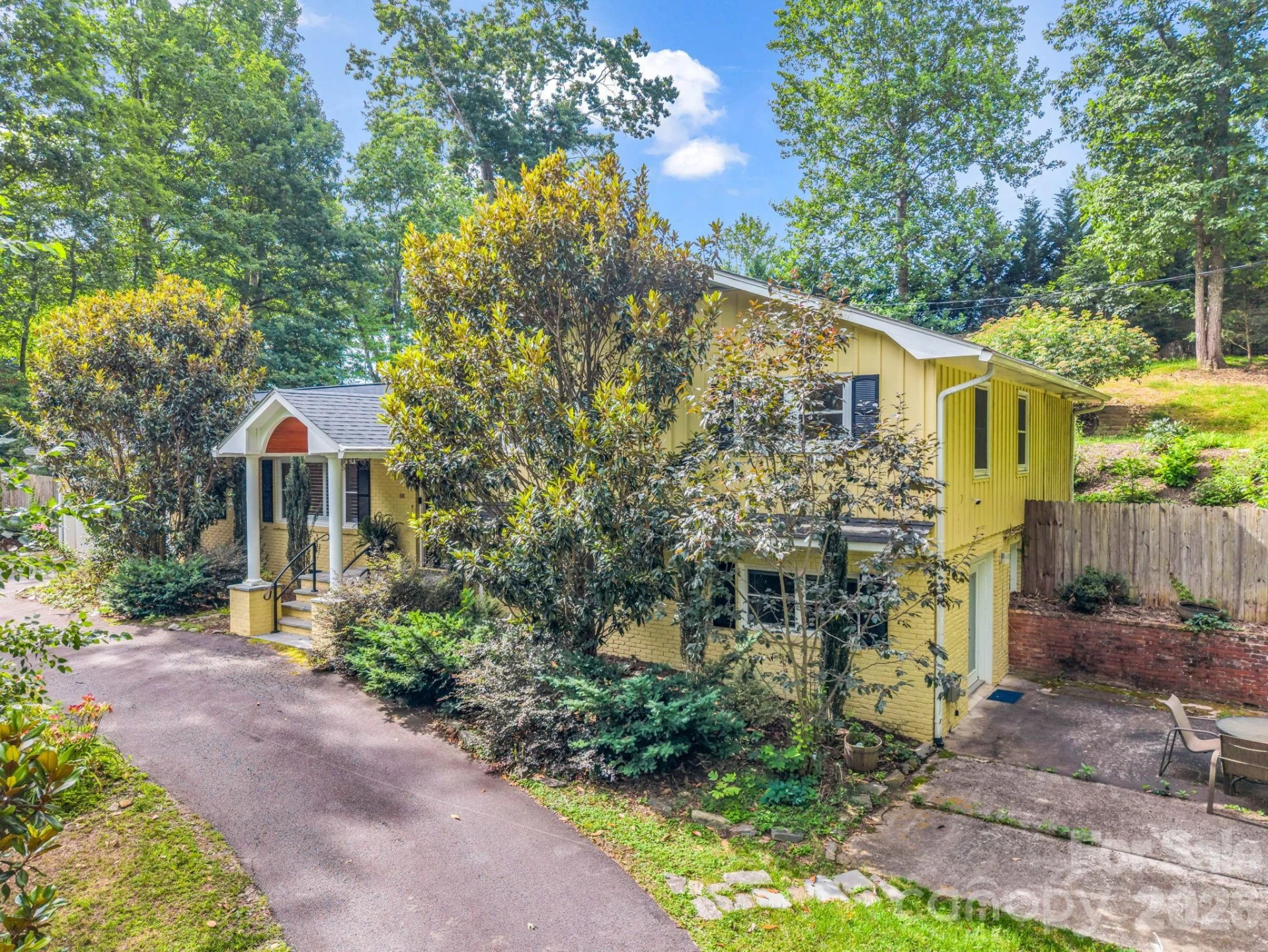 111 Dogwood Drive - Photo 6