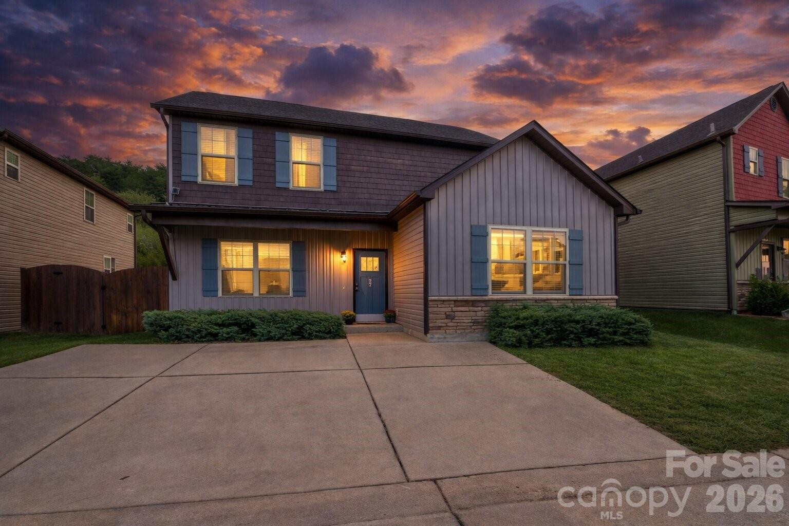 27 Mann Lane - Photo 2