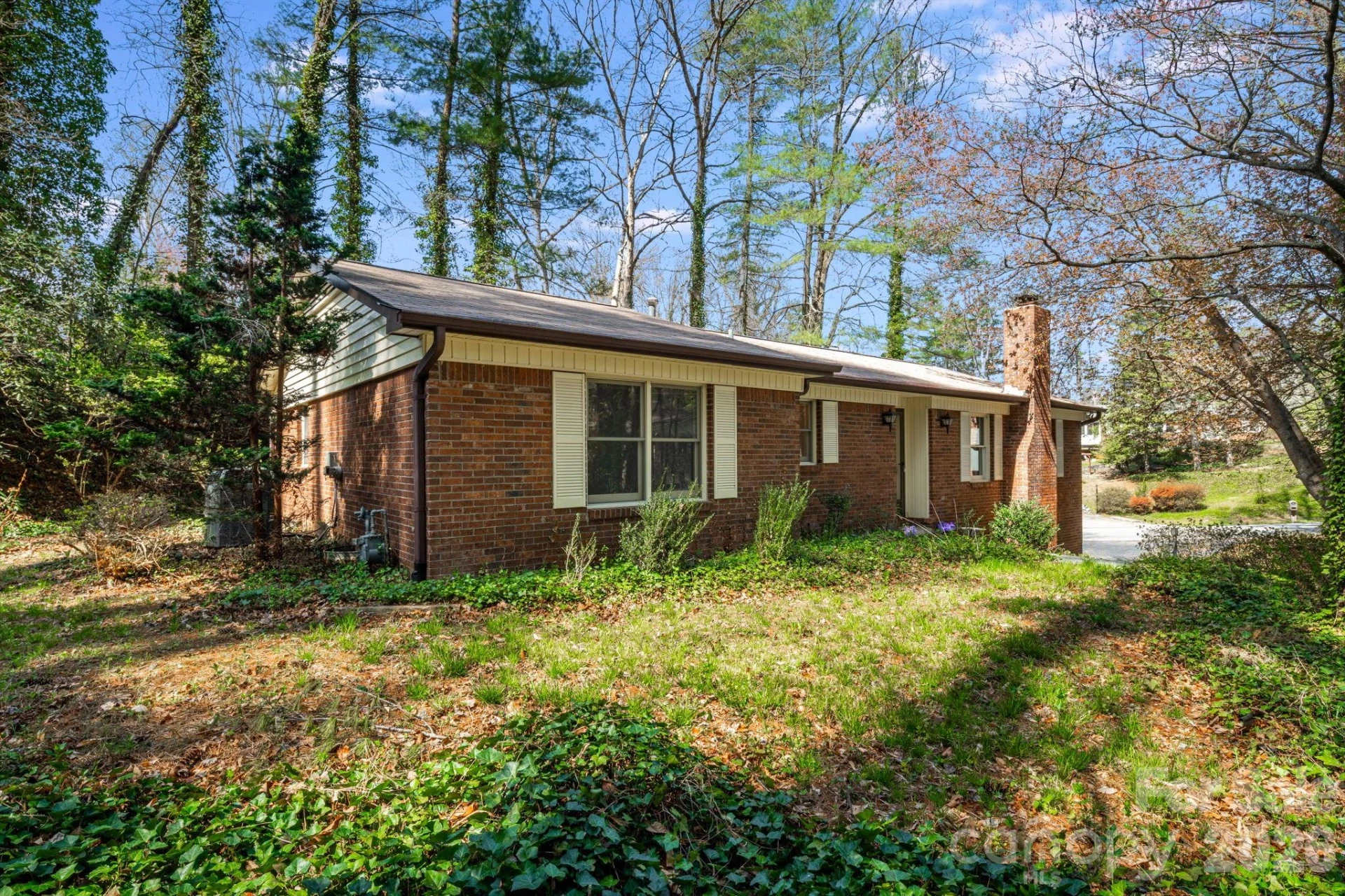 154 Surry Lane