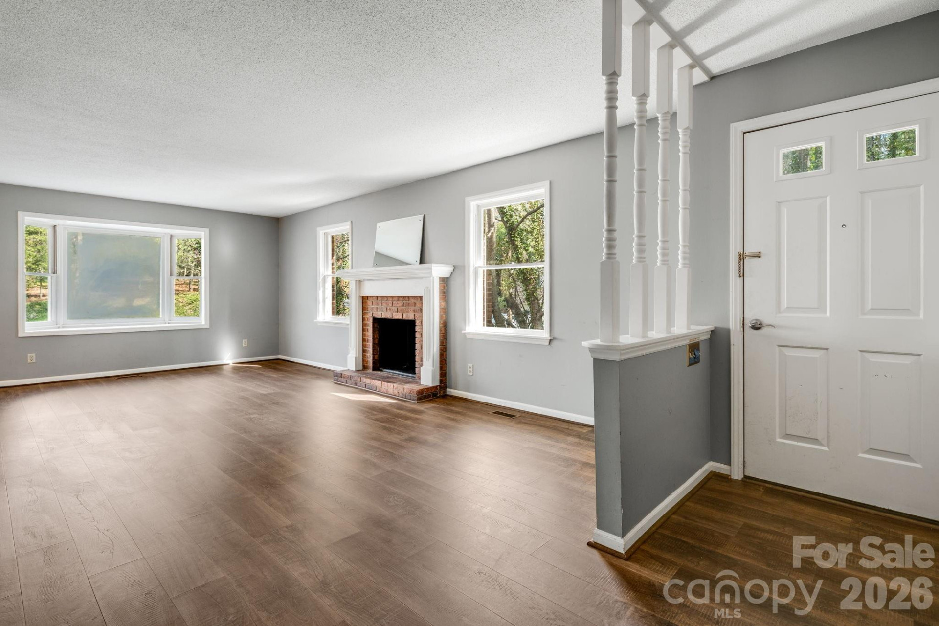 154 Surry Lane - Photo 16