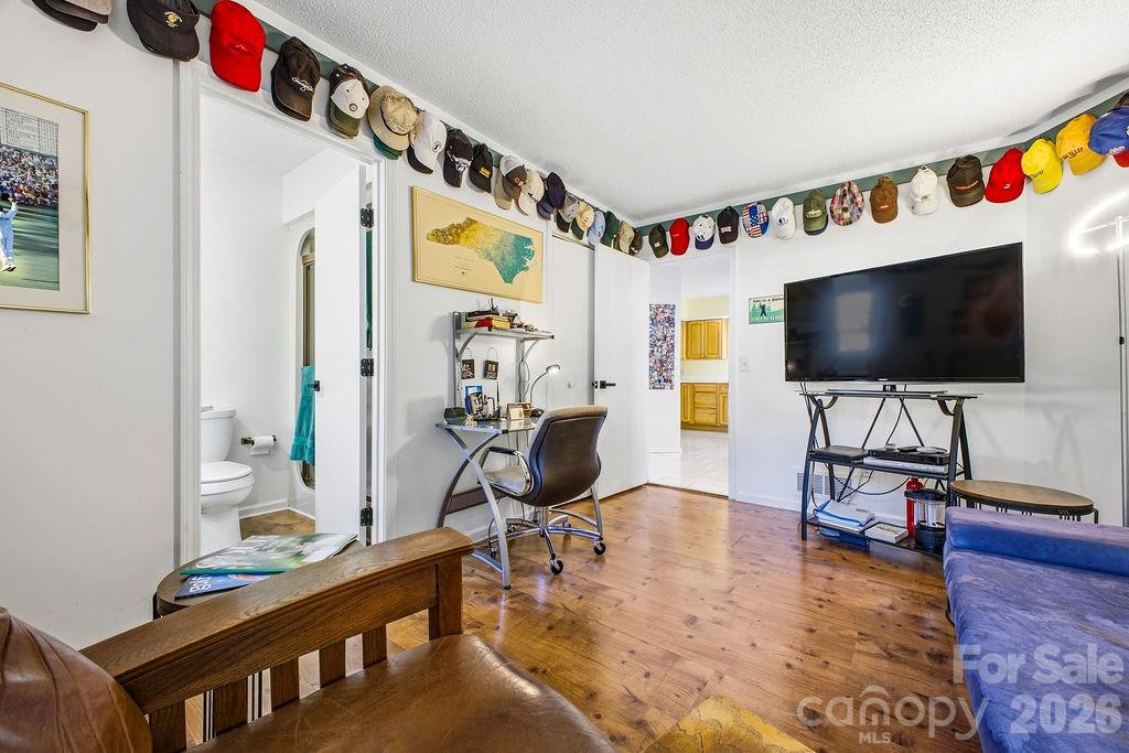 2070 Golfside Lane - Photo 15