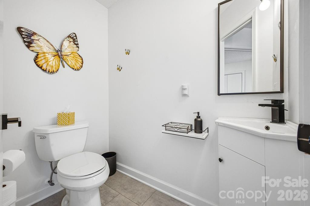 2070 Golfside Lane - Photo 20