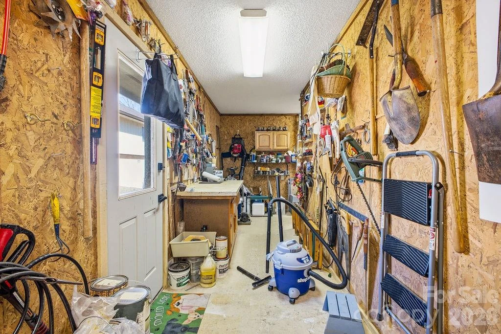 2070 Golfside Lane - Photo 24