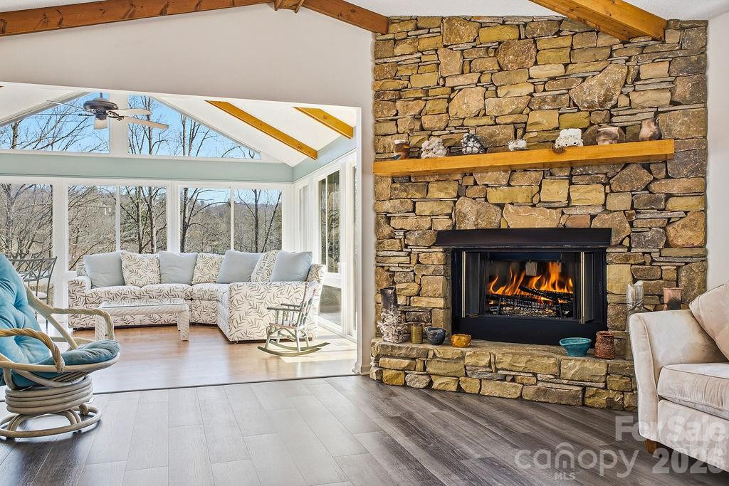 2070 Golfside Lane - Photo 6