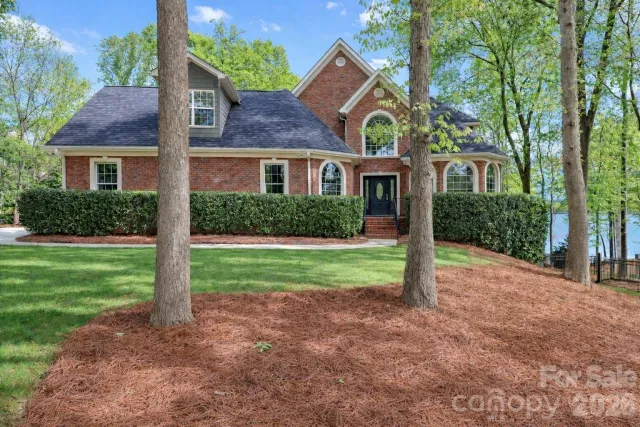 119 Shelter Cove Lane, Mooresville, NC, 28117