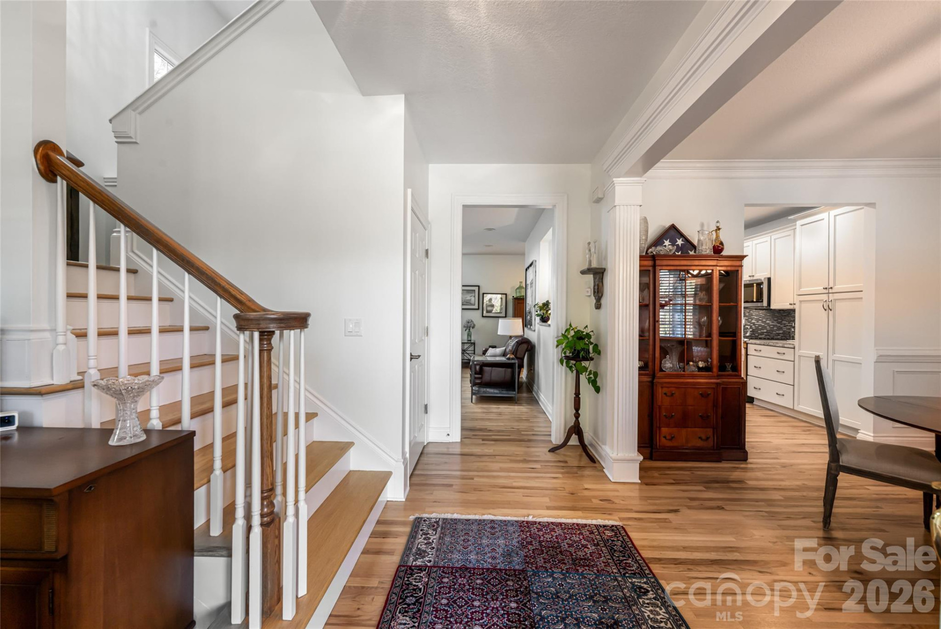 305 Woodview Court - Photo 31