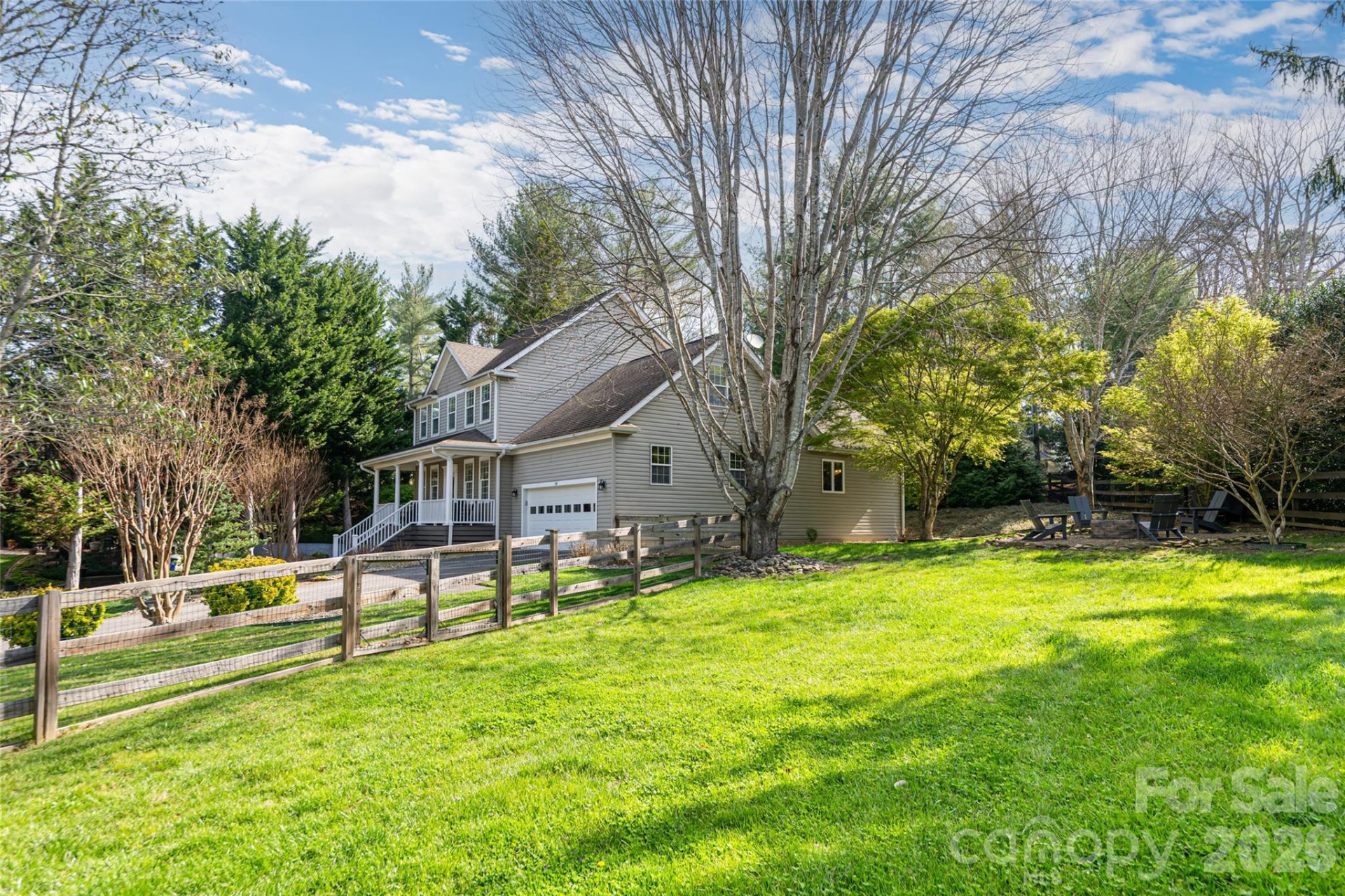 305 Woodview Court - Photo 43