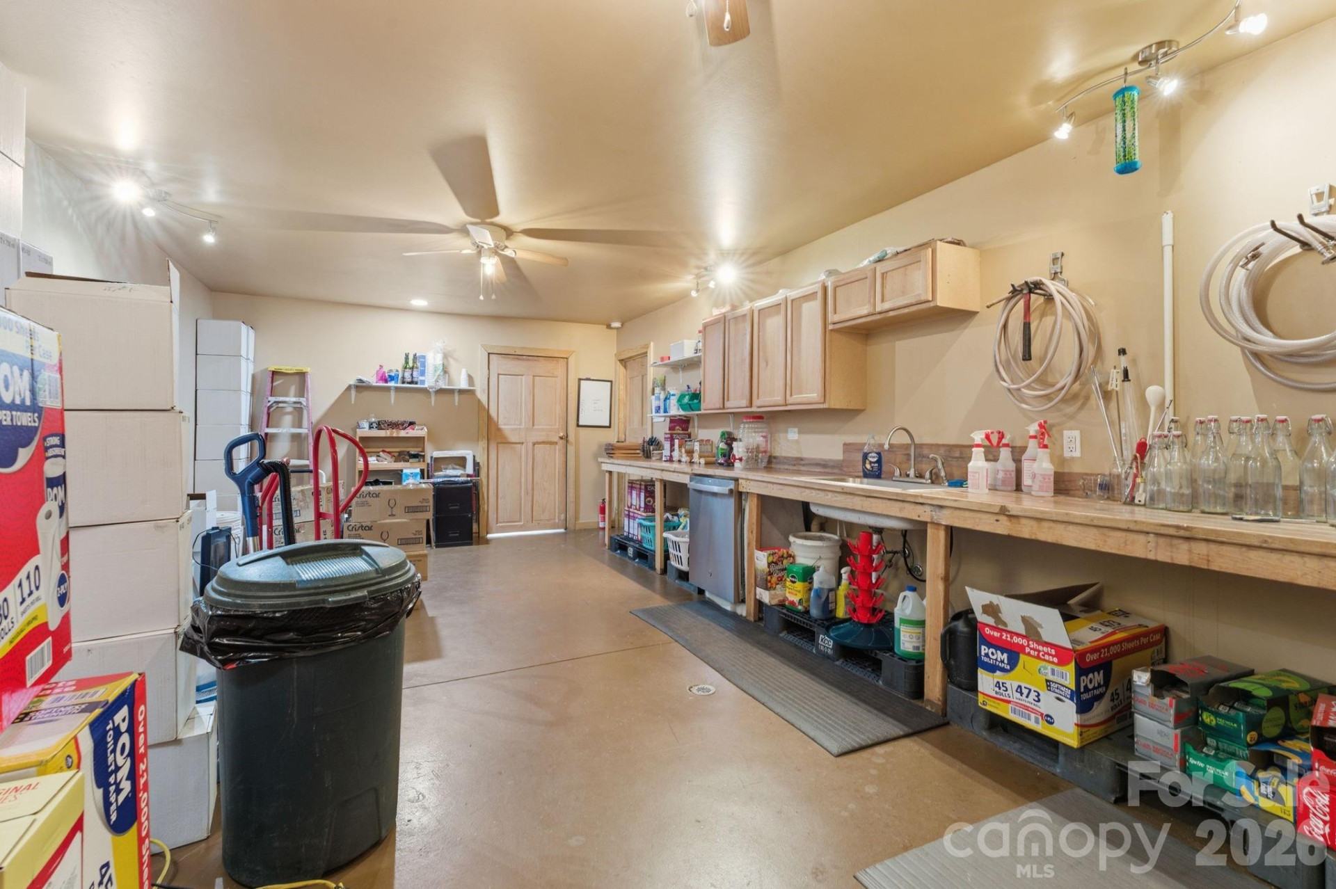 405 Johnathan Walk Road - Photo 12