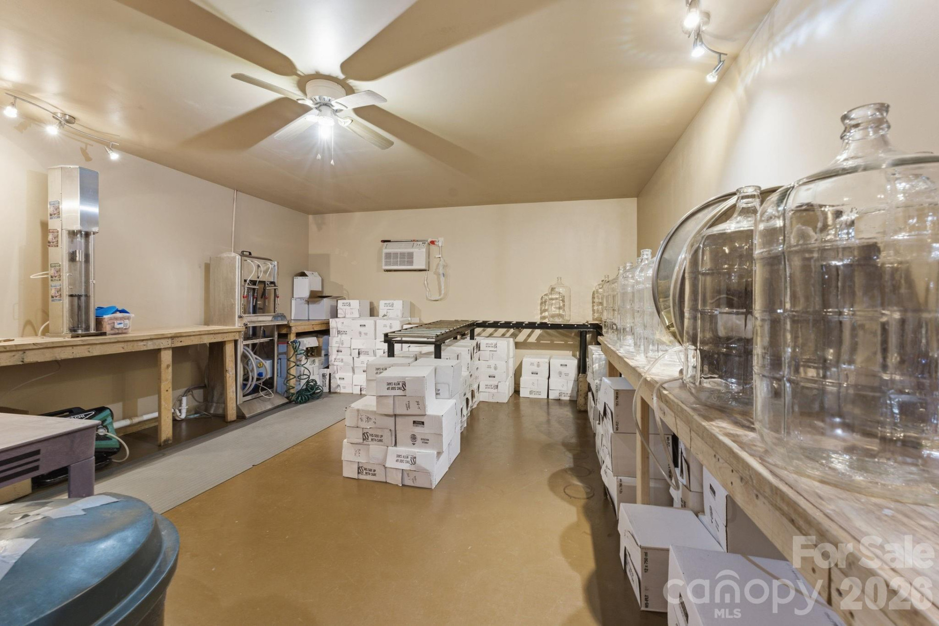 405 Johnathan Walk Road - Photo 18