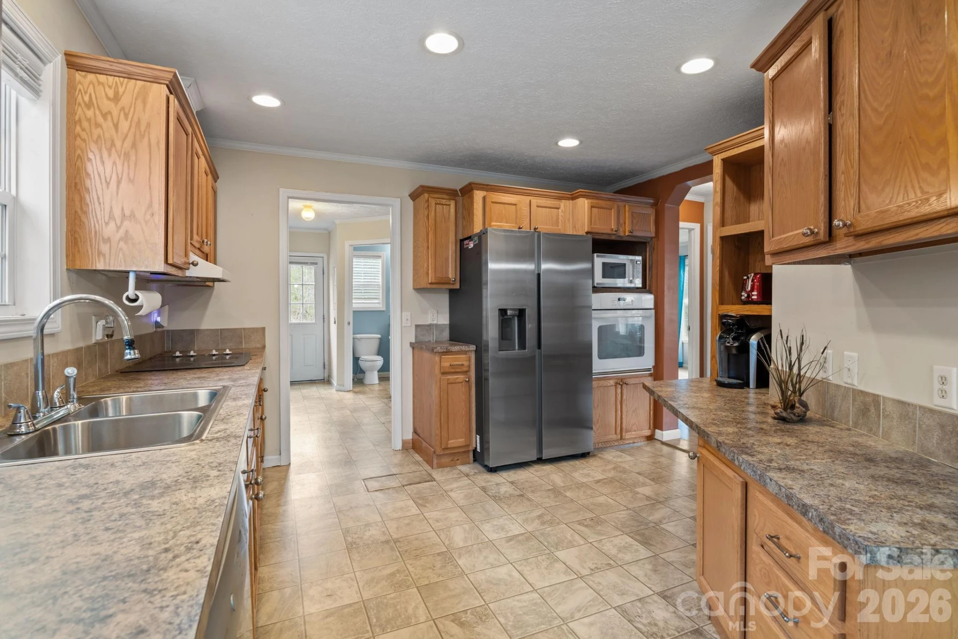 633 Allen Drive - Photo 6