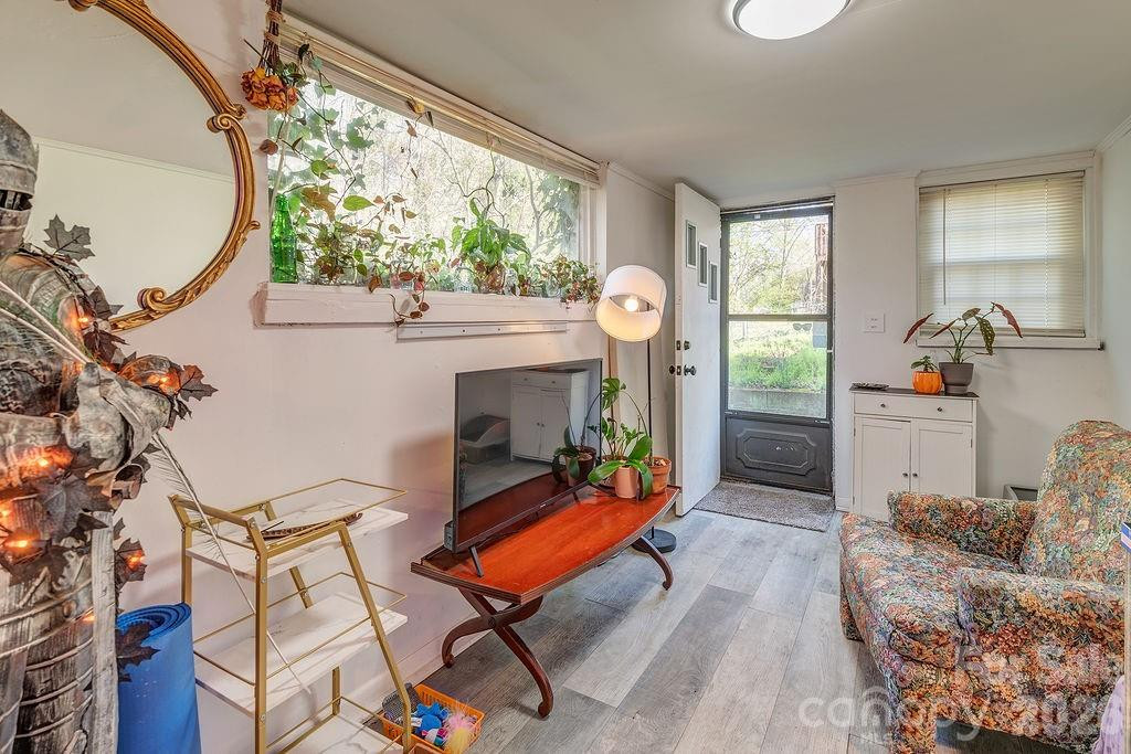 119 Fairfax Avenue - Photo 15