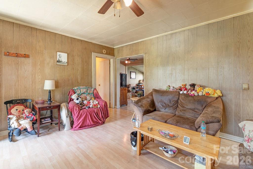 119 Fairfax Avenue - Photo 5