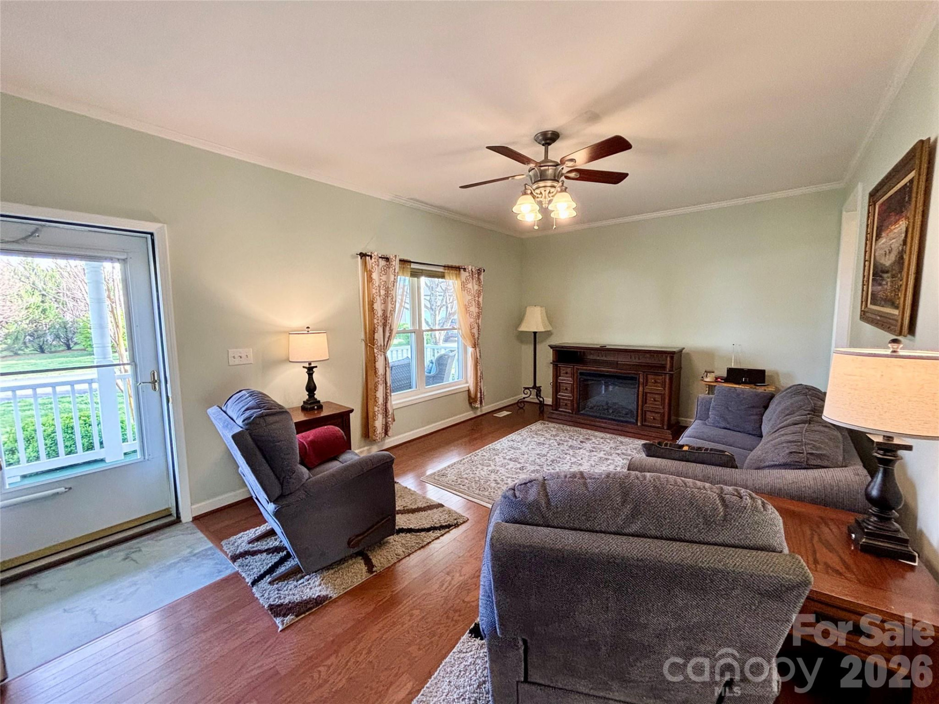 194 Beechnut Drive - Photo 3