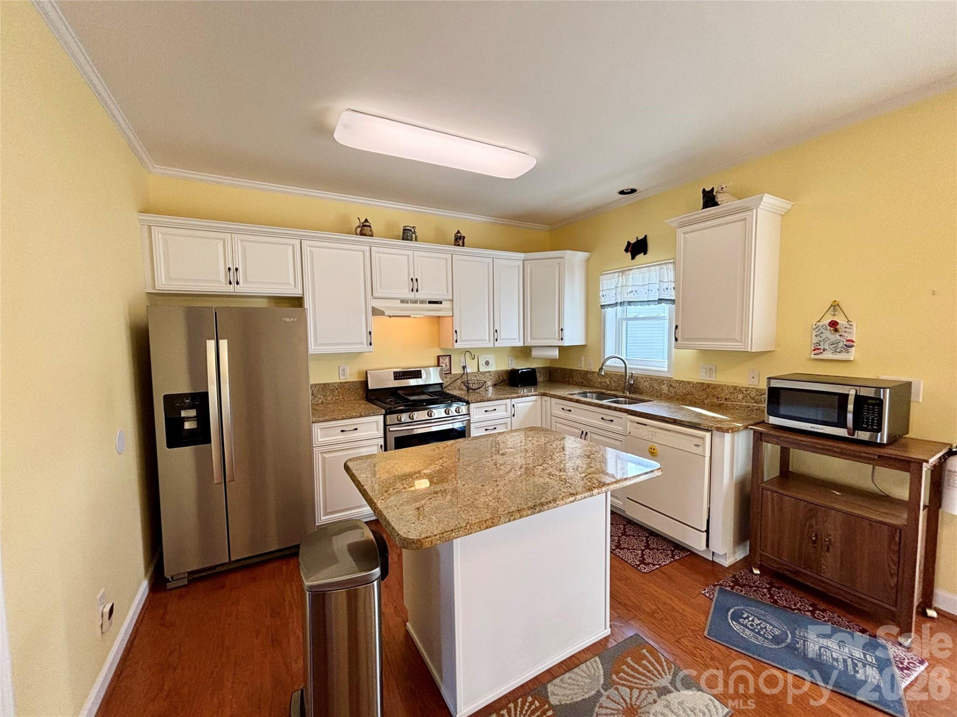 194 Beechnut Drive - Photo 6