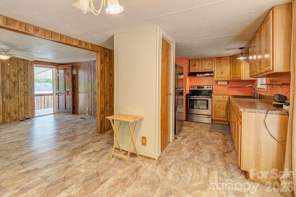 64 Haw Creek Circle - Photo 7