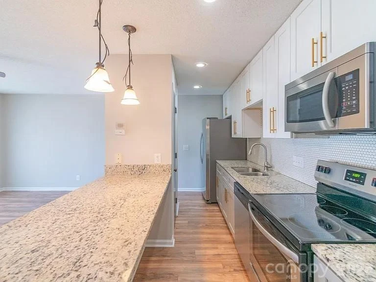 6112 Meadow Rose Lane - Photo 6