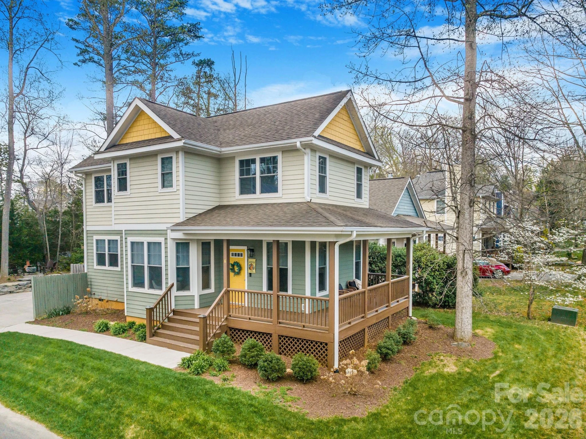 8 Lamar Avenue