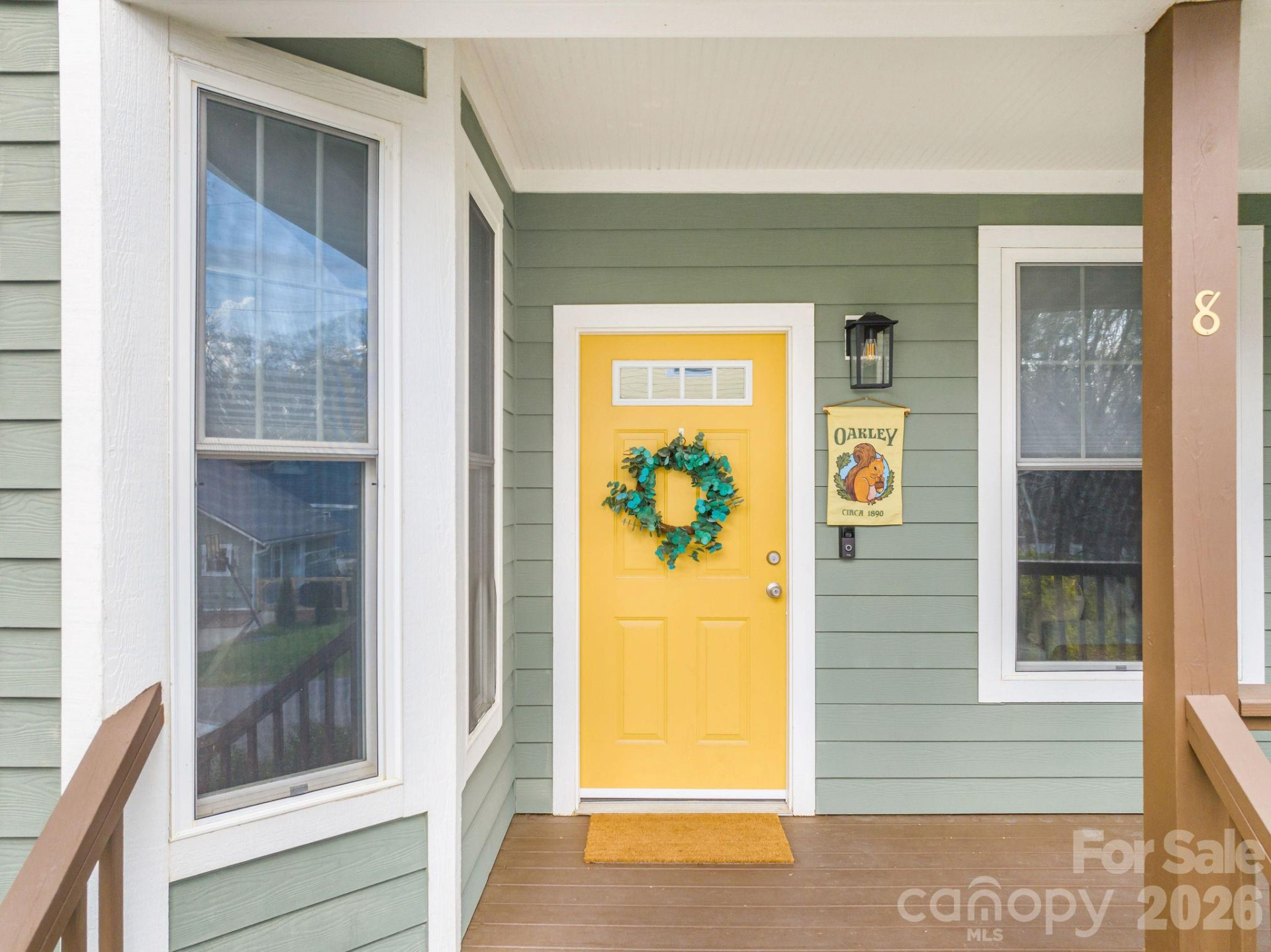 8 Lamar Avenue - Photo 2