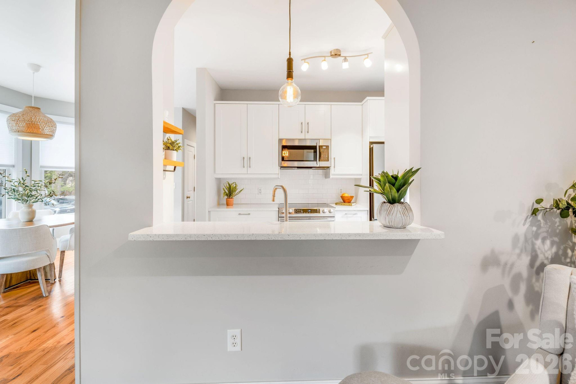 8 Lamar Avenue - Photo 13